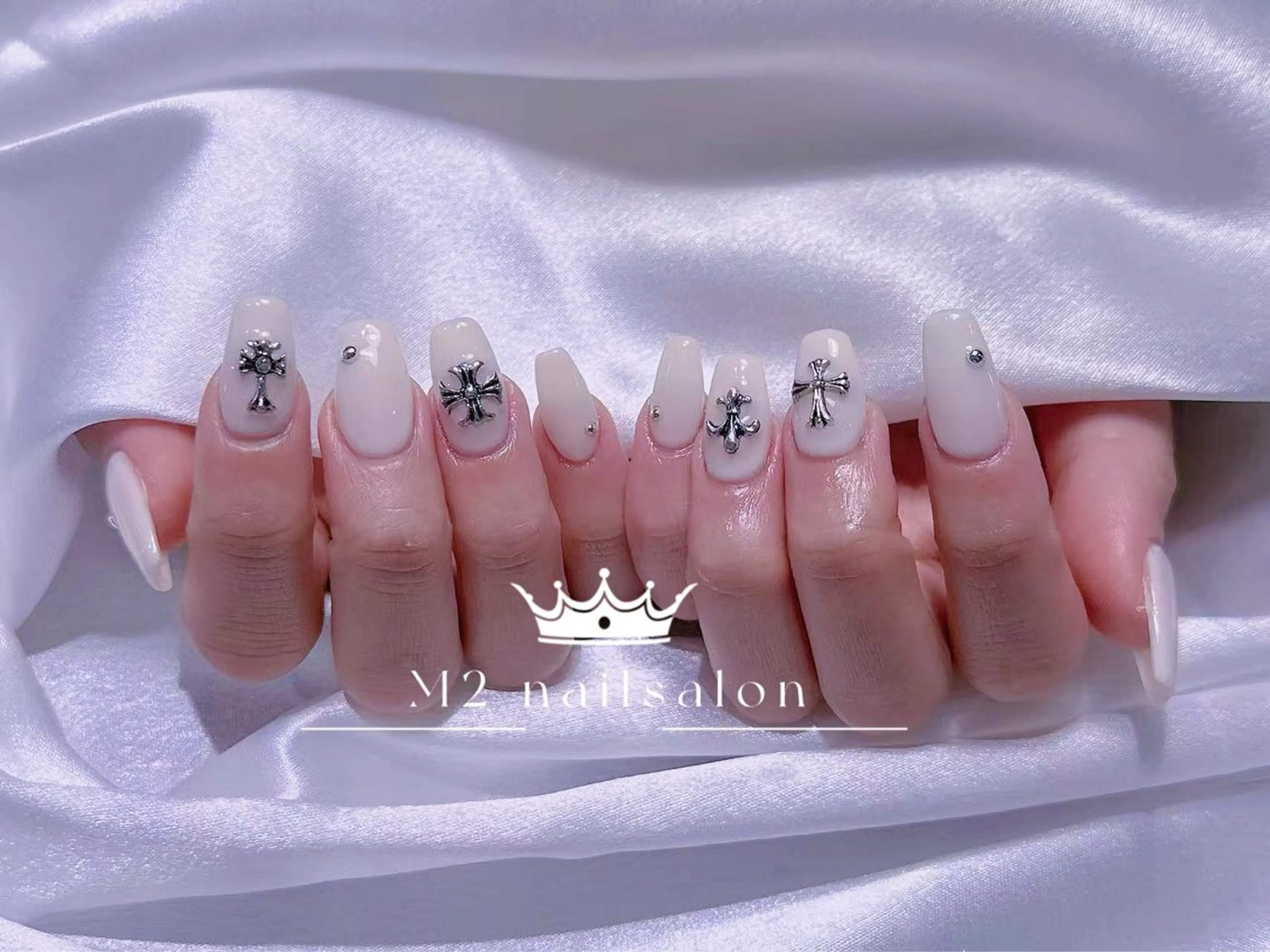 ネイル ハンドネイル 長さだし専門店 M2 rikaのネイルデザイン