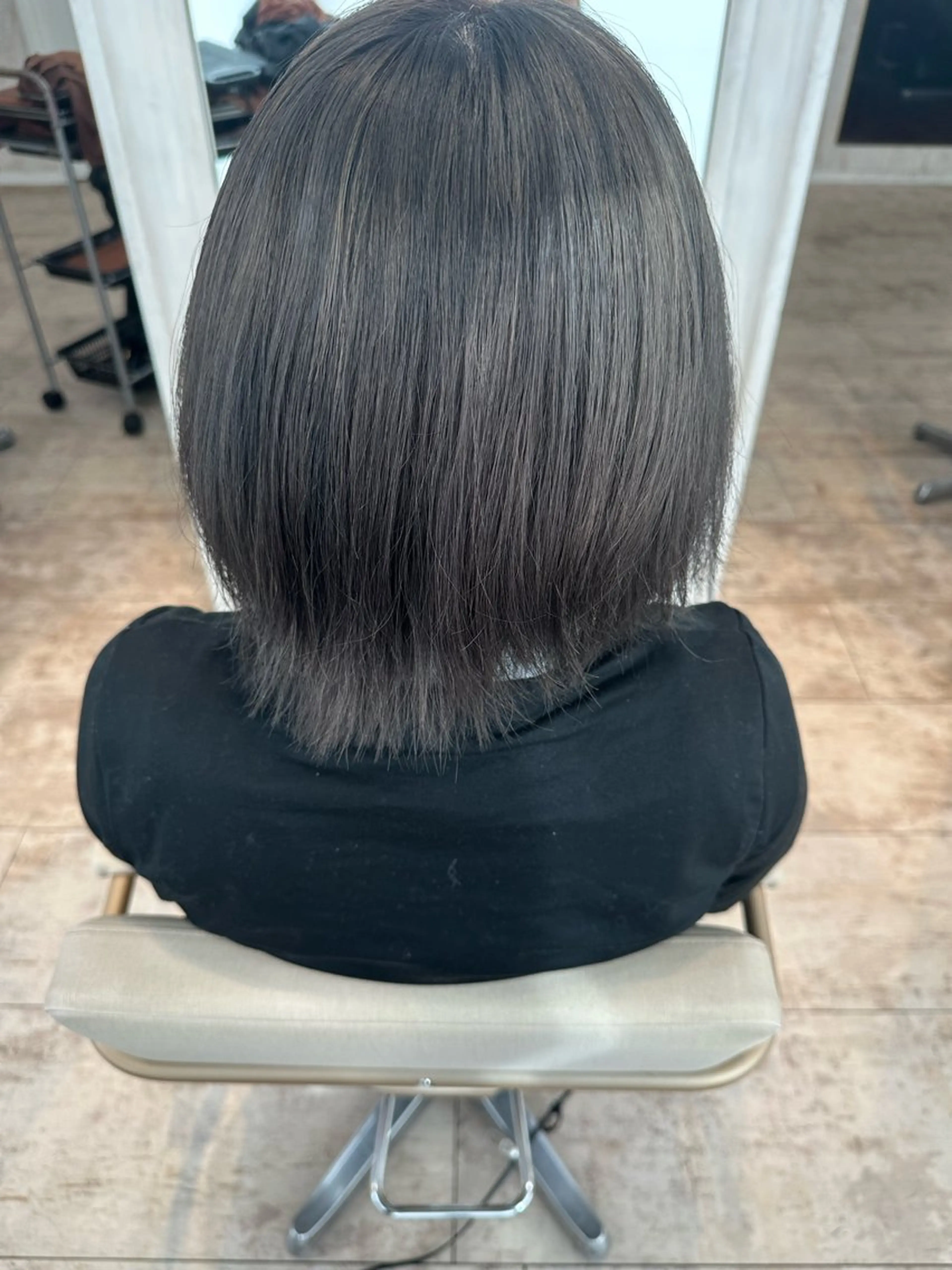 カラー 中坊 琴美のヘアスタイル