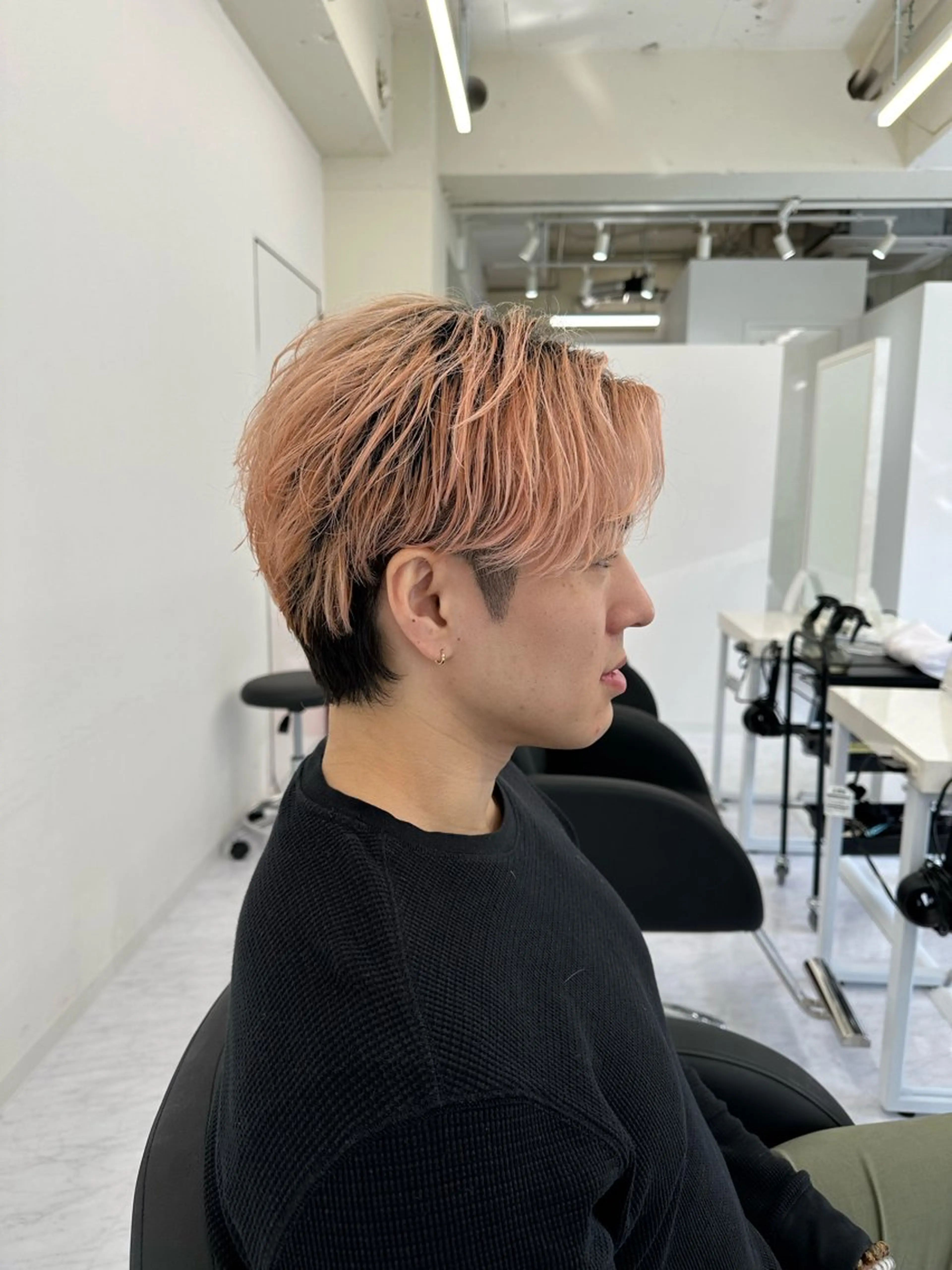 メンズ AI TOKYO所属・岡部 琉斗のヘアスタイル