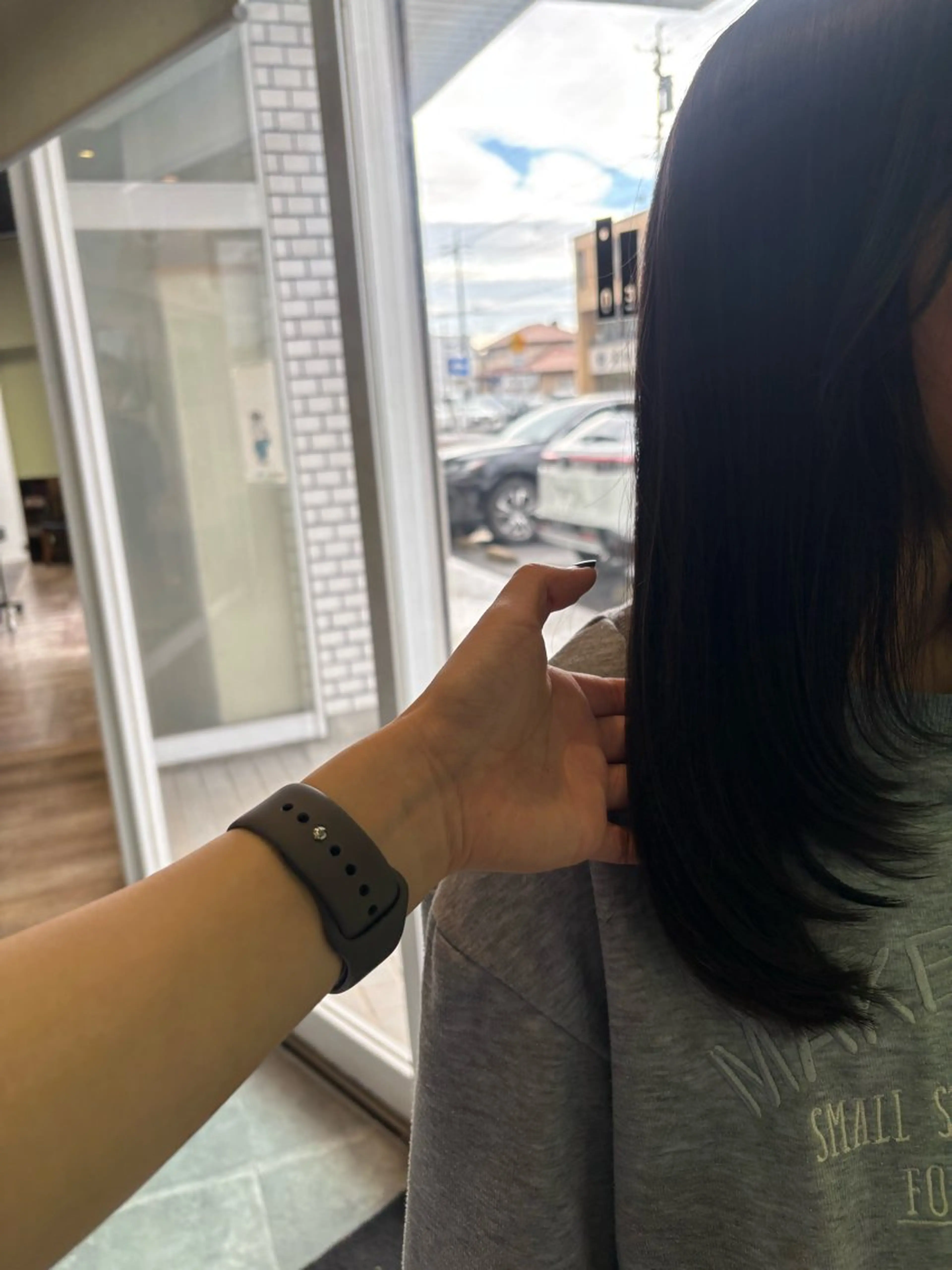 ロング 顔まわりレイヤー 顔周りカット レイヤーカット カット 古田 穂香/似合わせカラーのヘアスタイル