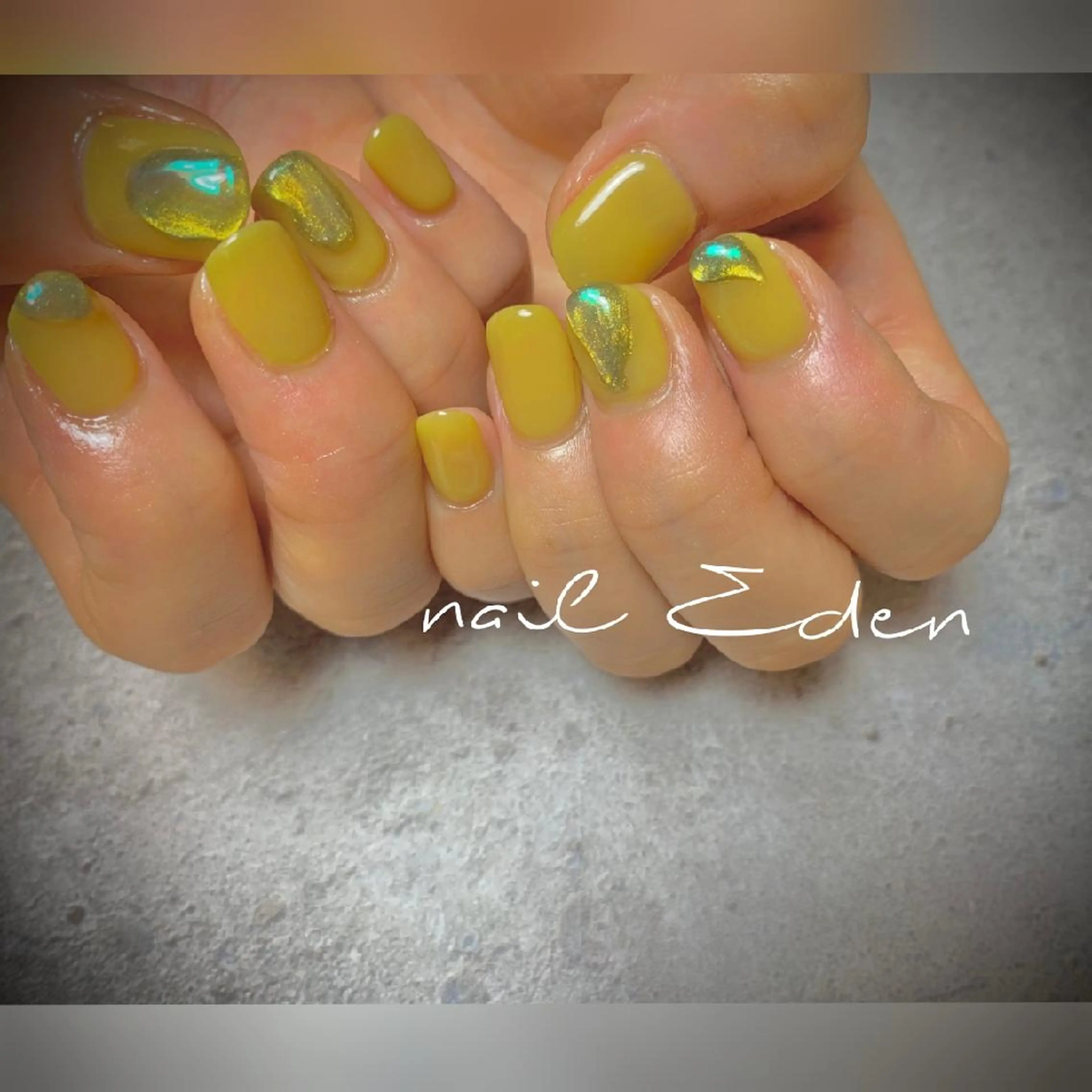 ネイル オーロラネイル マグネットネイル 持ち込み ハンドネイル ハンドケア Eden　private nail saron所属・Eden ♾️のネイルデザイン