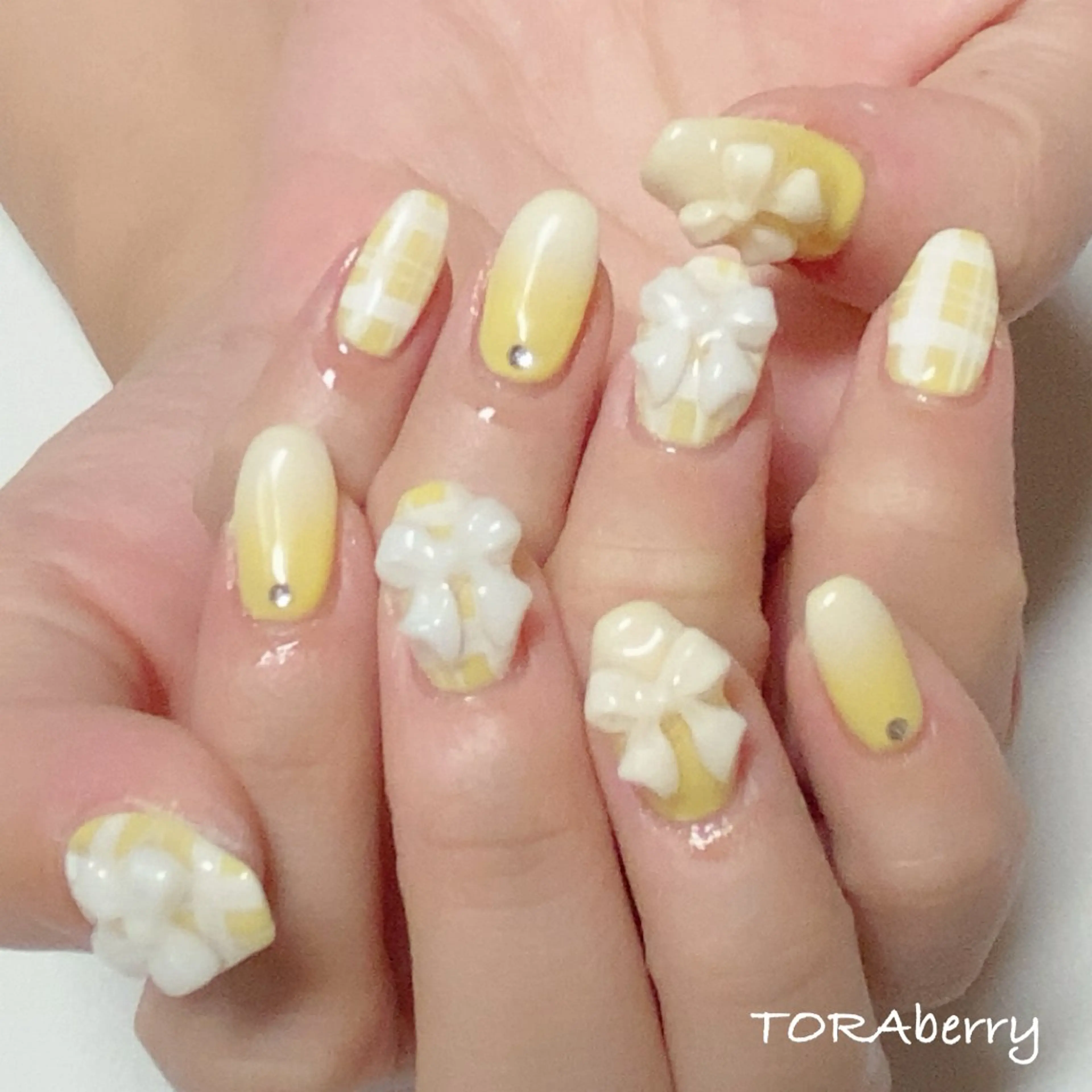 ネイル ハンドネイル ネイリスト なつみのネイルデザイン