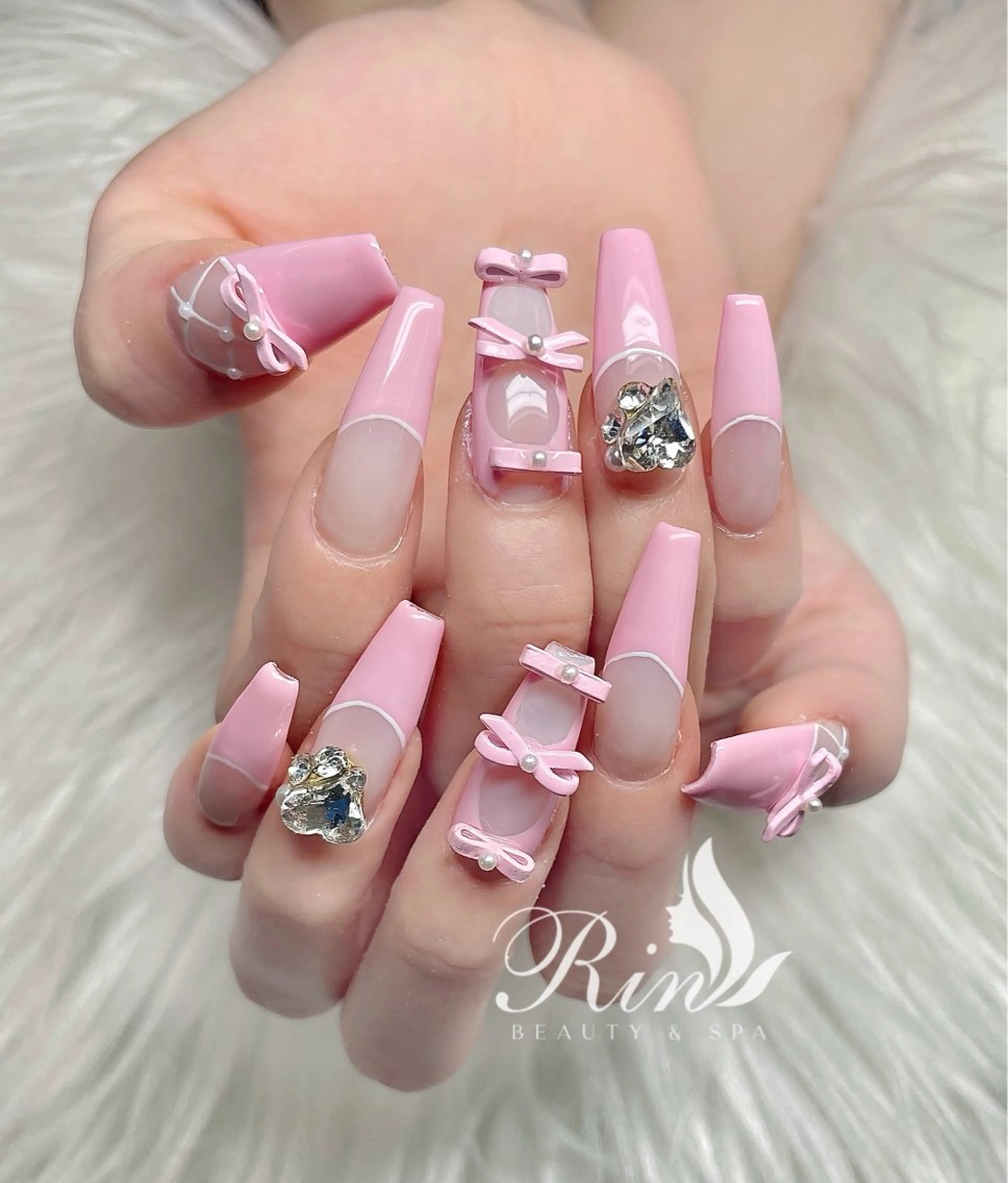 ネイル アートネイル フレンチネイル ジェルネイル 韓国ネイル ミラーネイル Rin Nail 新大久保店のネイルデザイン