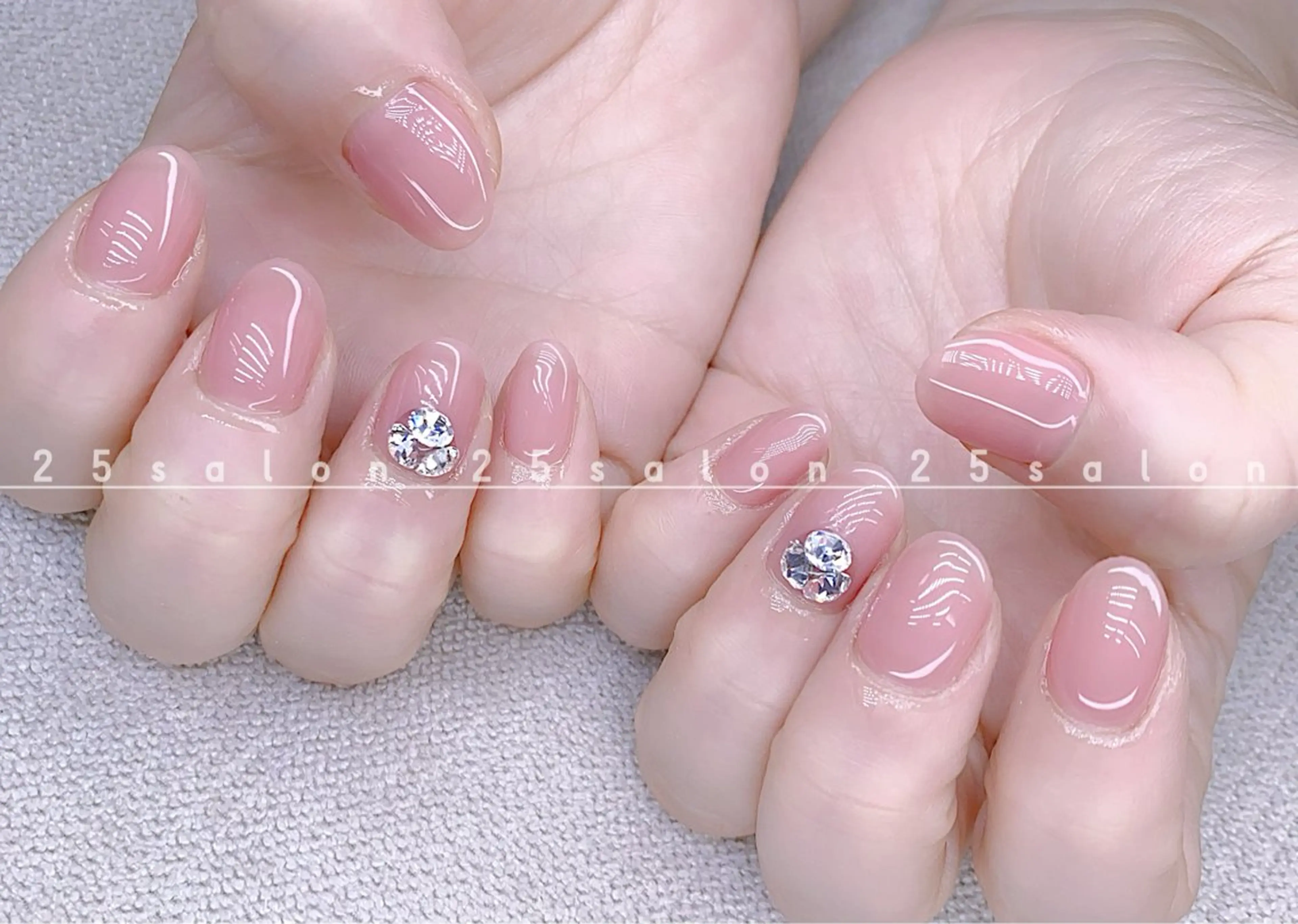 ネイル ジェルネイル 韓国ネイル ニュアンスネイル パラジェル ワンホンネイル 2 5のマツエク・マツパデザイン