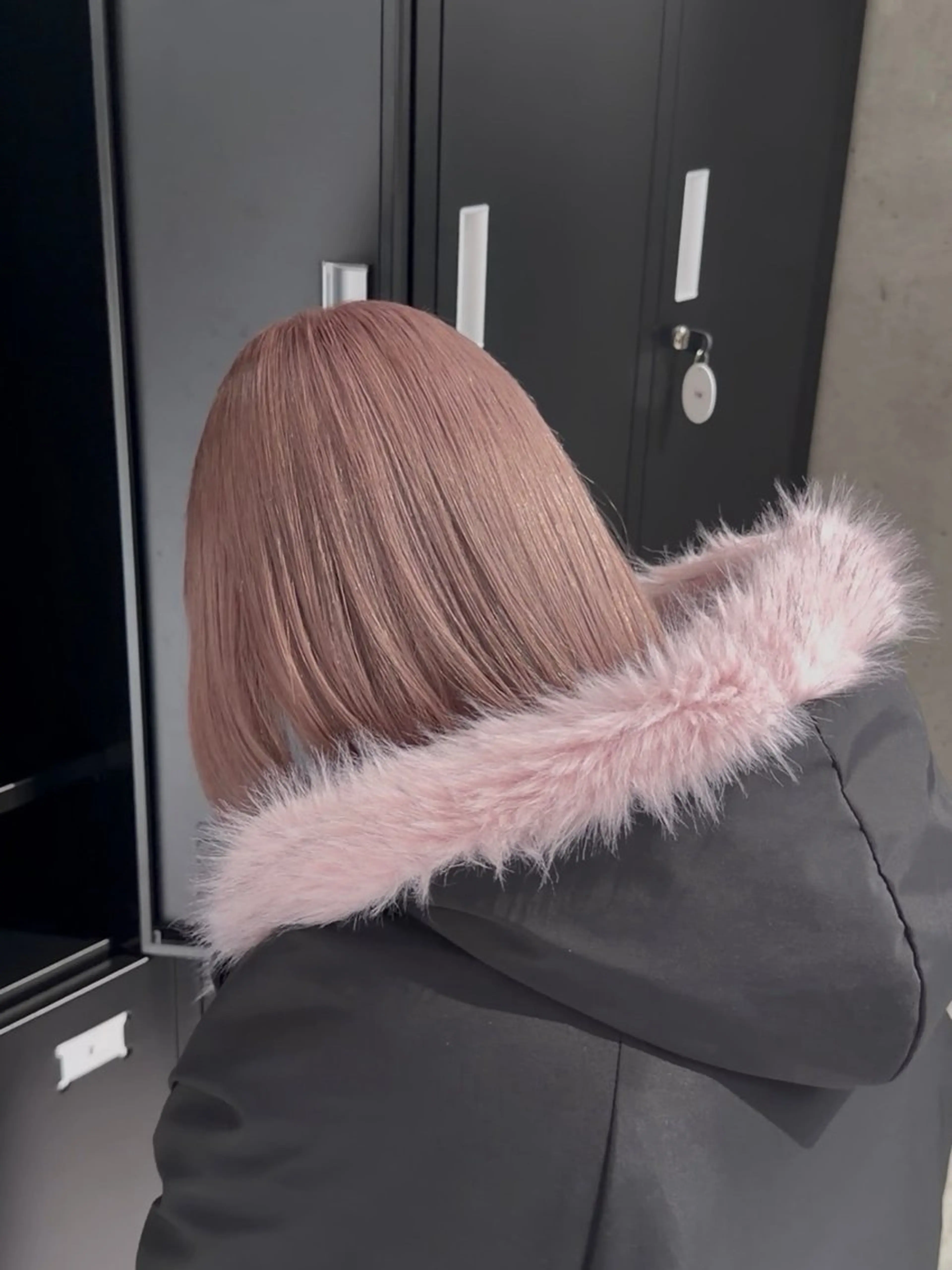 ショート カラー ベージュカラー ブリーチ 透明感カラー ハイトーンカラー ミルクティーベージュ ヘアカラー ブリーチ専門店MONIQA所属・ブリーチ特化 🌟たまき🌟のヘアスタイル