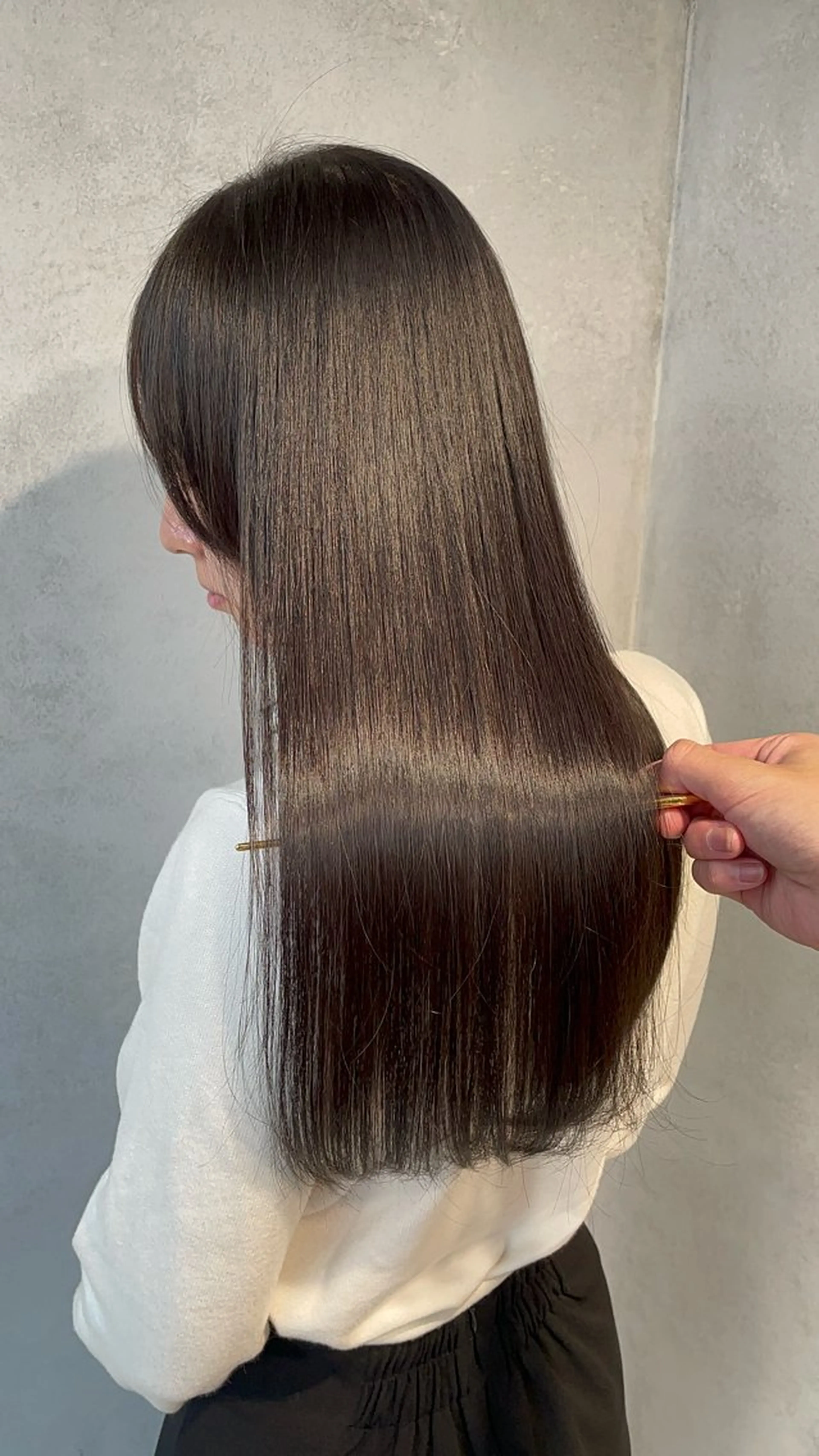 ロング ✨髪質改善✨美髪 矯正🫧小泉のヘアスタイル