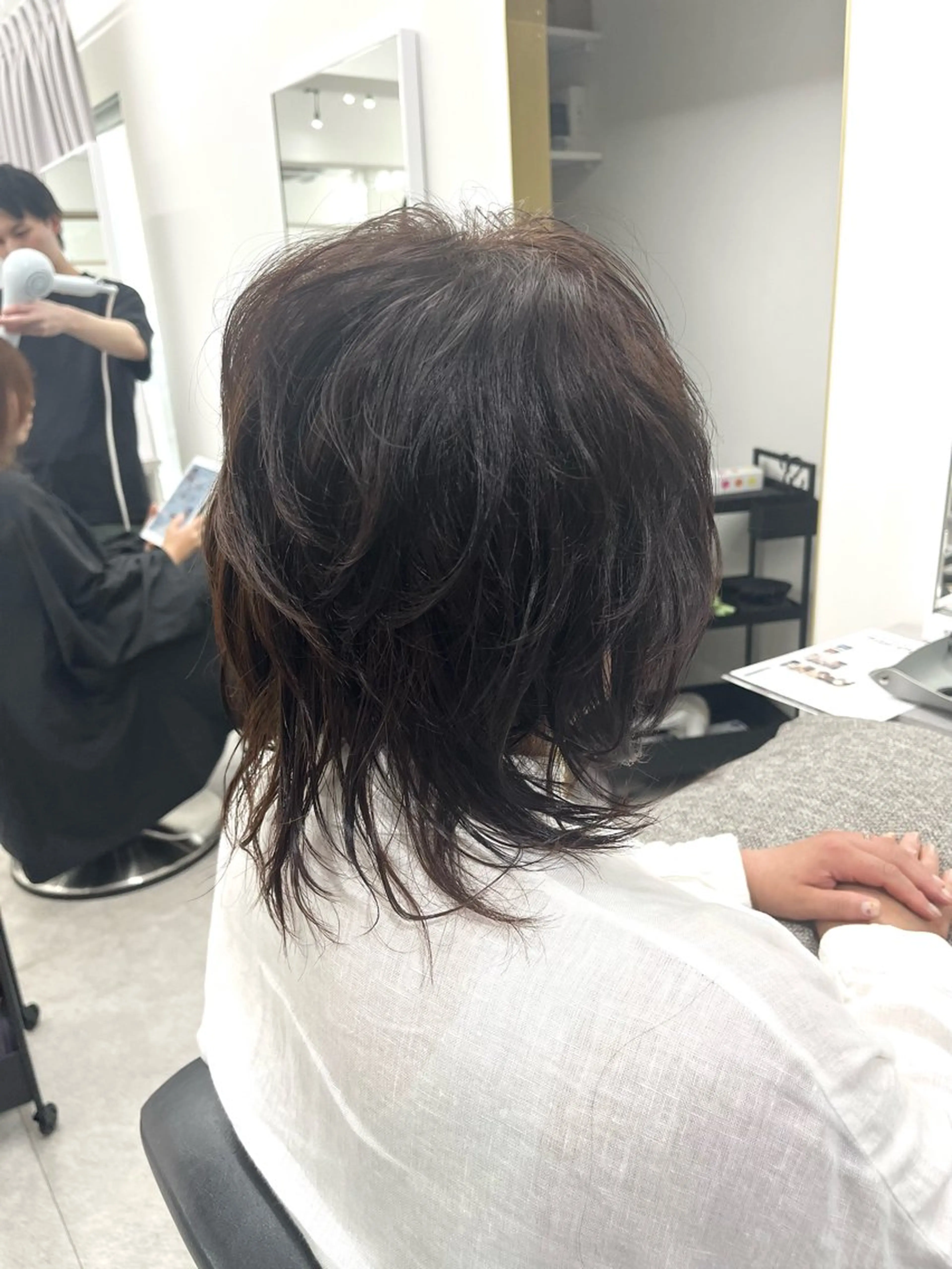 ミディアム くせ毛 縮毛矯正 松下 倫子のヘアスタイル