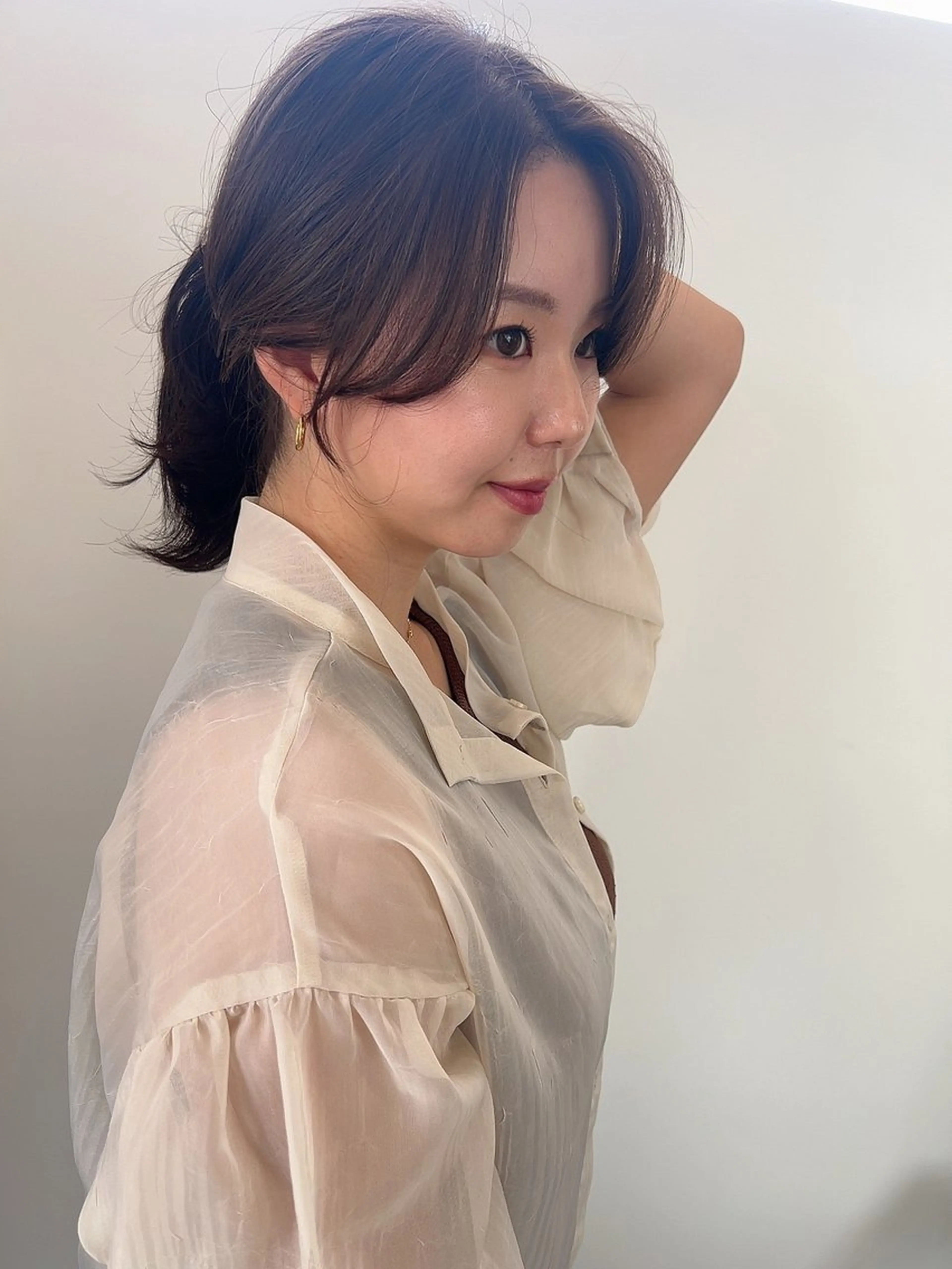 セミロング カット vince. moekoのヘアスタイル