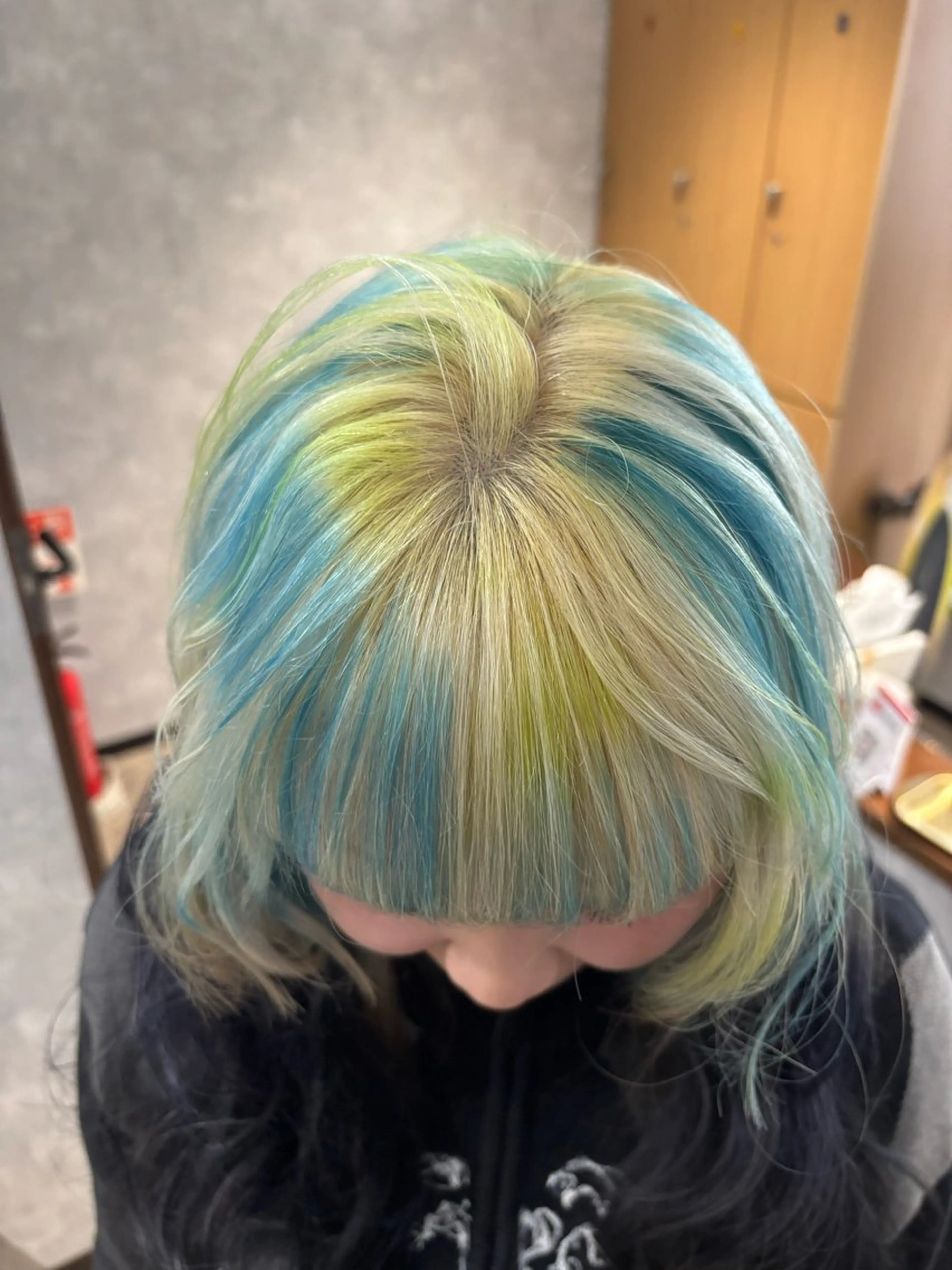 ロング カラー カット ヘアカラー トリートメント 🌐NATSUMI 🌐【寒色カラー】のヘアスタイル