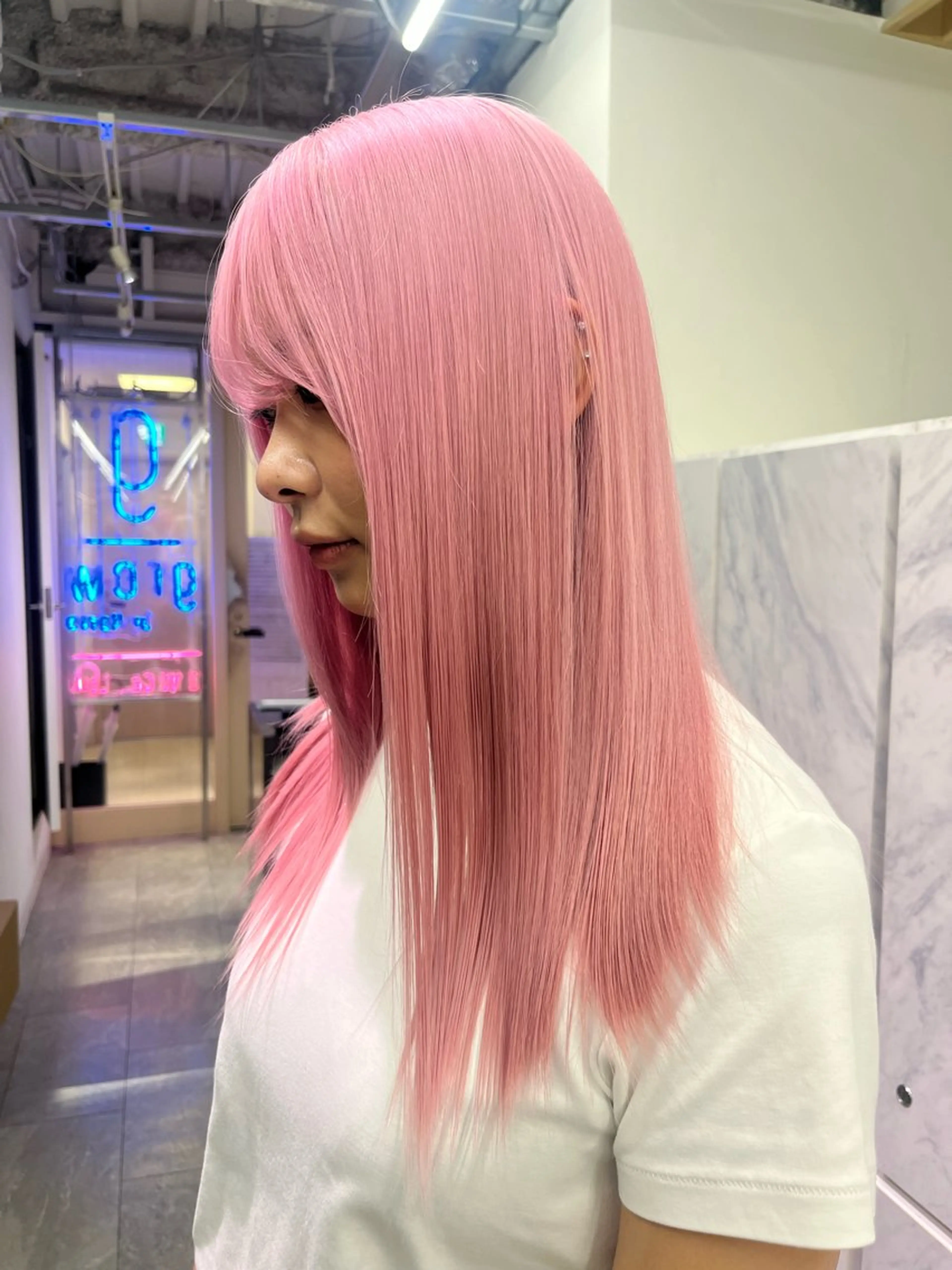 セミロング カラー カット ヘアカラー エクステ ヘアセット 渋谷🎨ハイトーン ×エクステ🎨レンのヘアスタイル