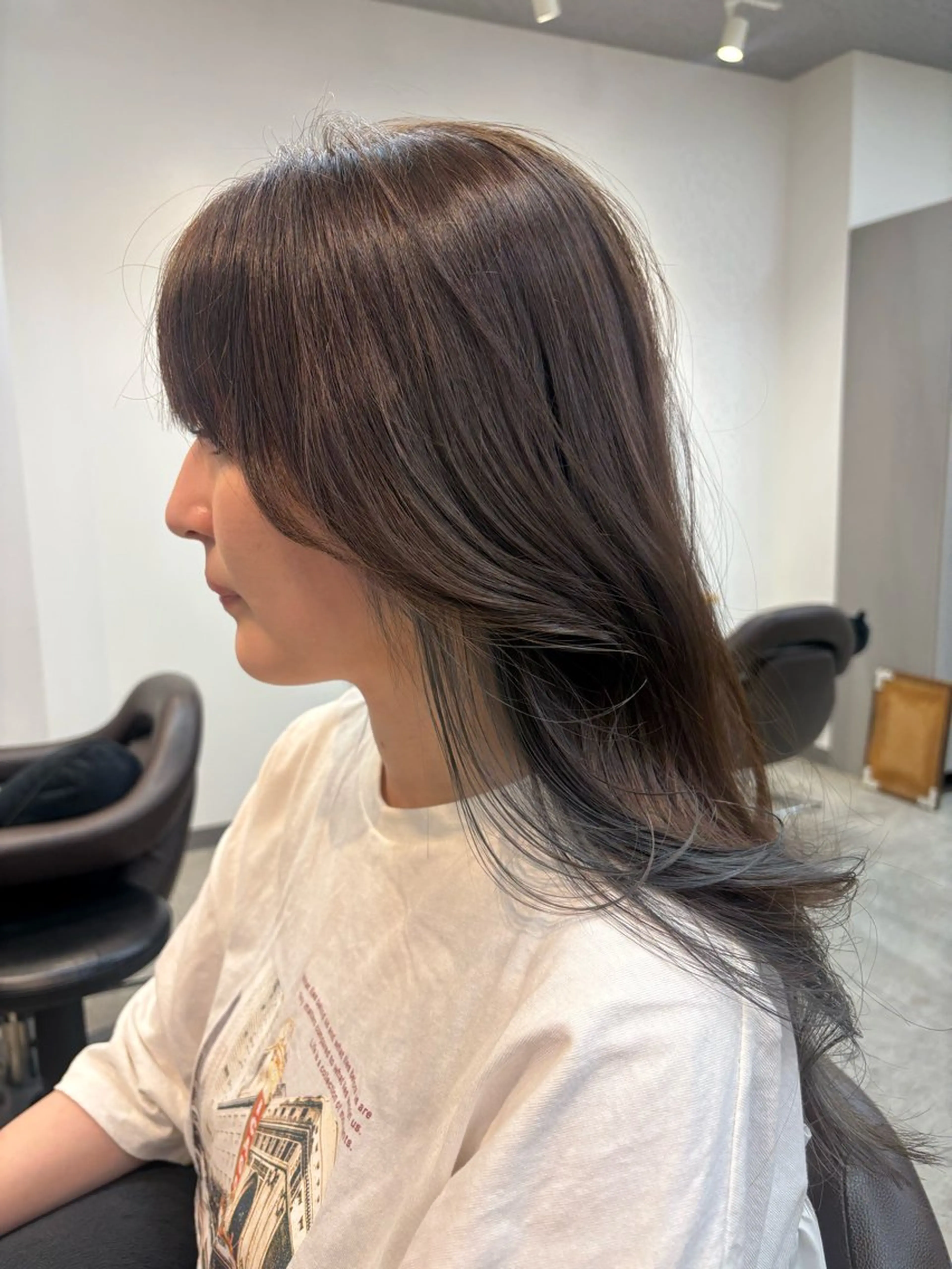 セミロング レイヤーカット neaf 六本木店所属・六本木🫧ハイライト 望月彩音のヘアスタイル