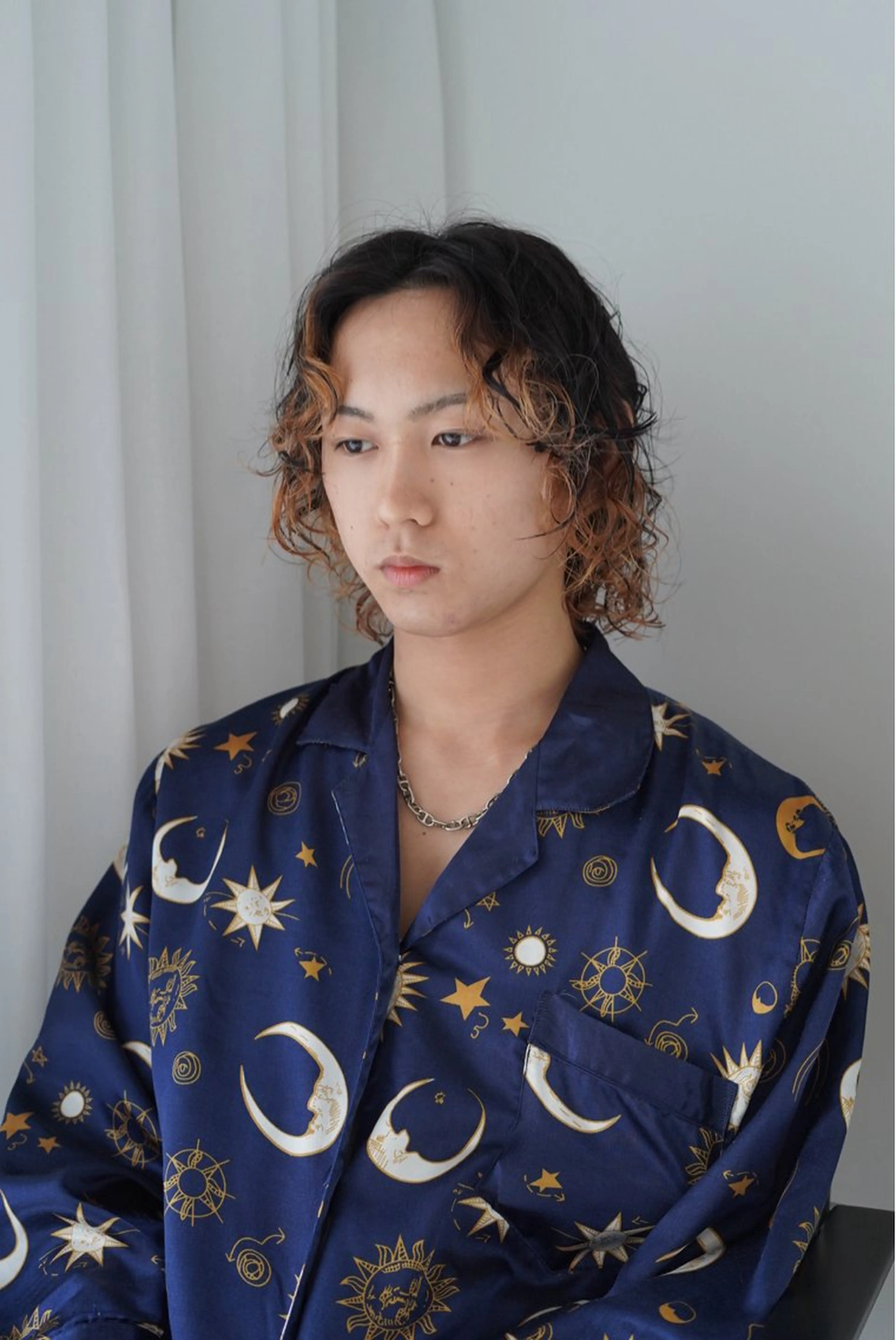 パーマ Alter所属・MANA /レイヤー /暖色カラーのヘアスタイル