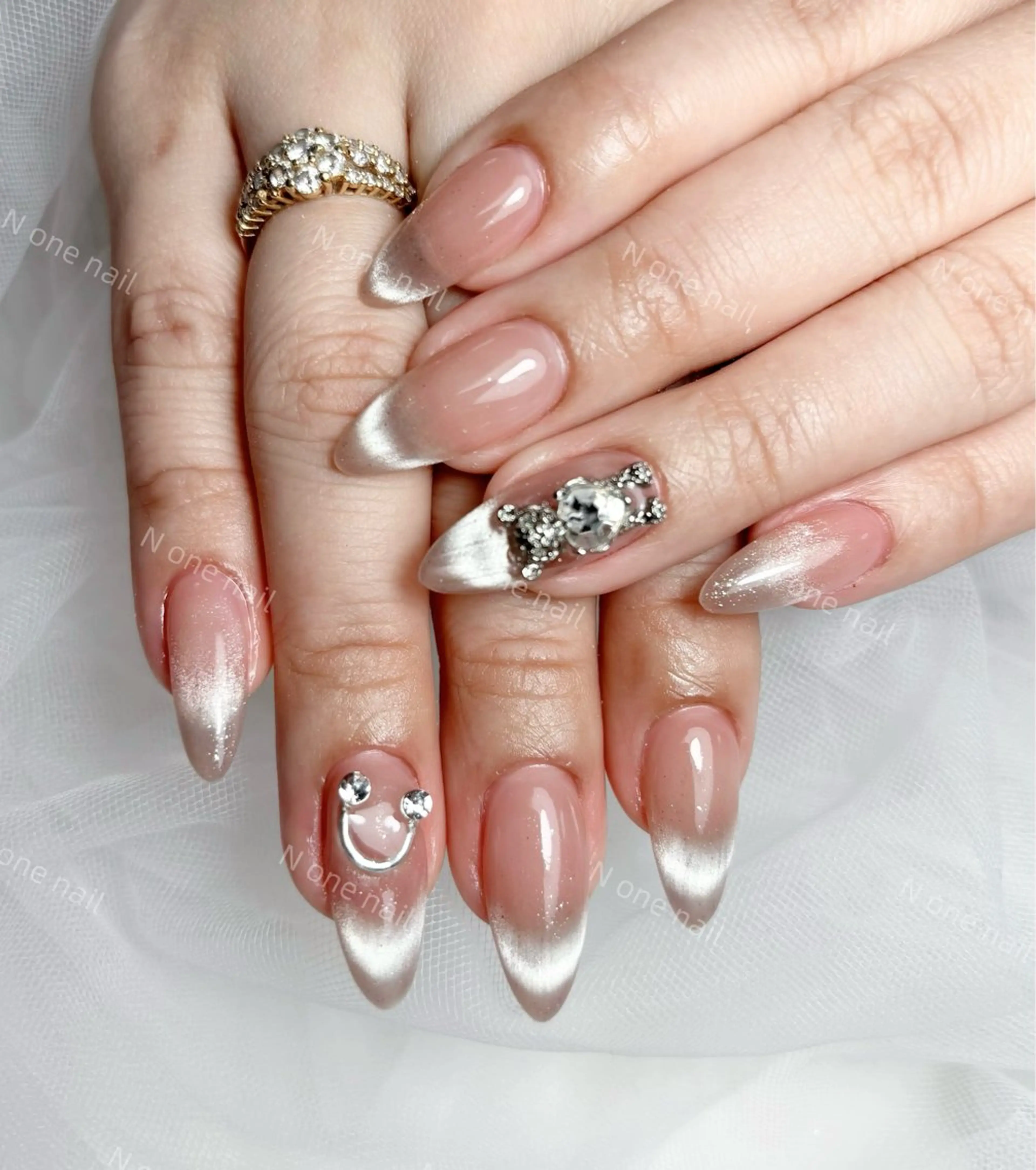 ネイル N.one mei🎀のネイルデザイン