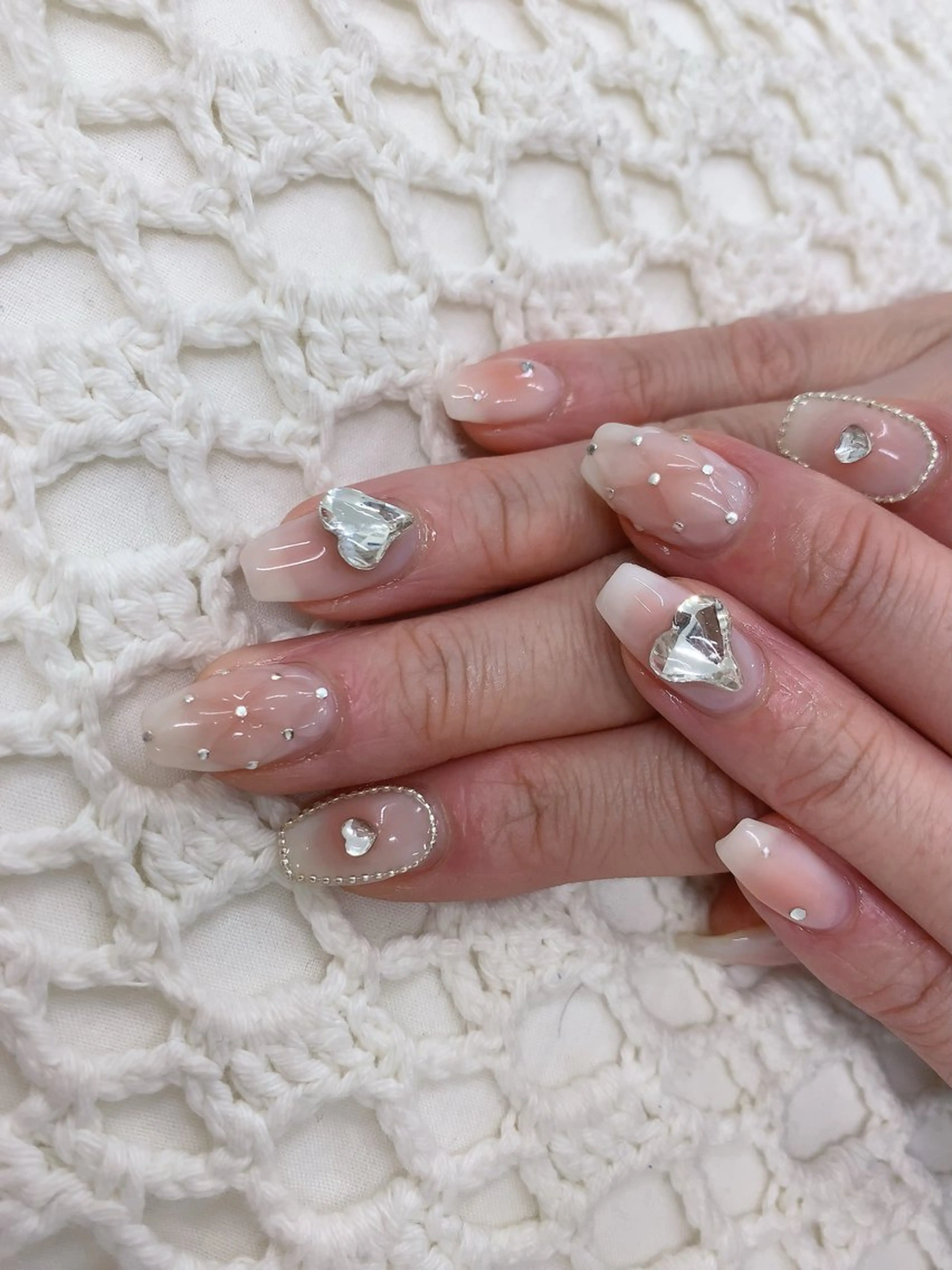 ネイル Miouミオン ネイルサロンのネイルデザイン