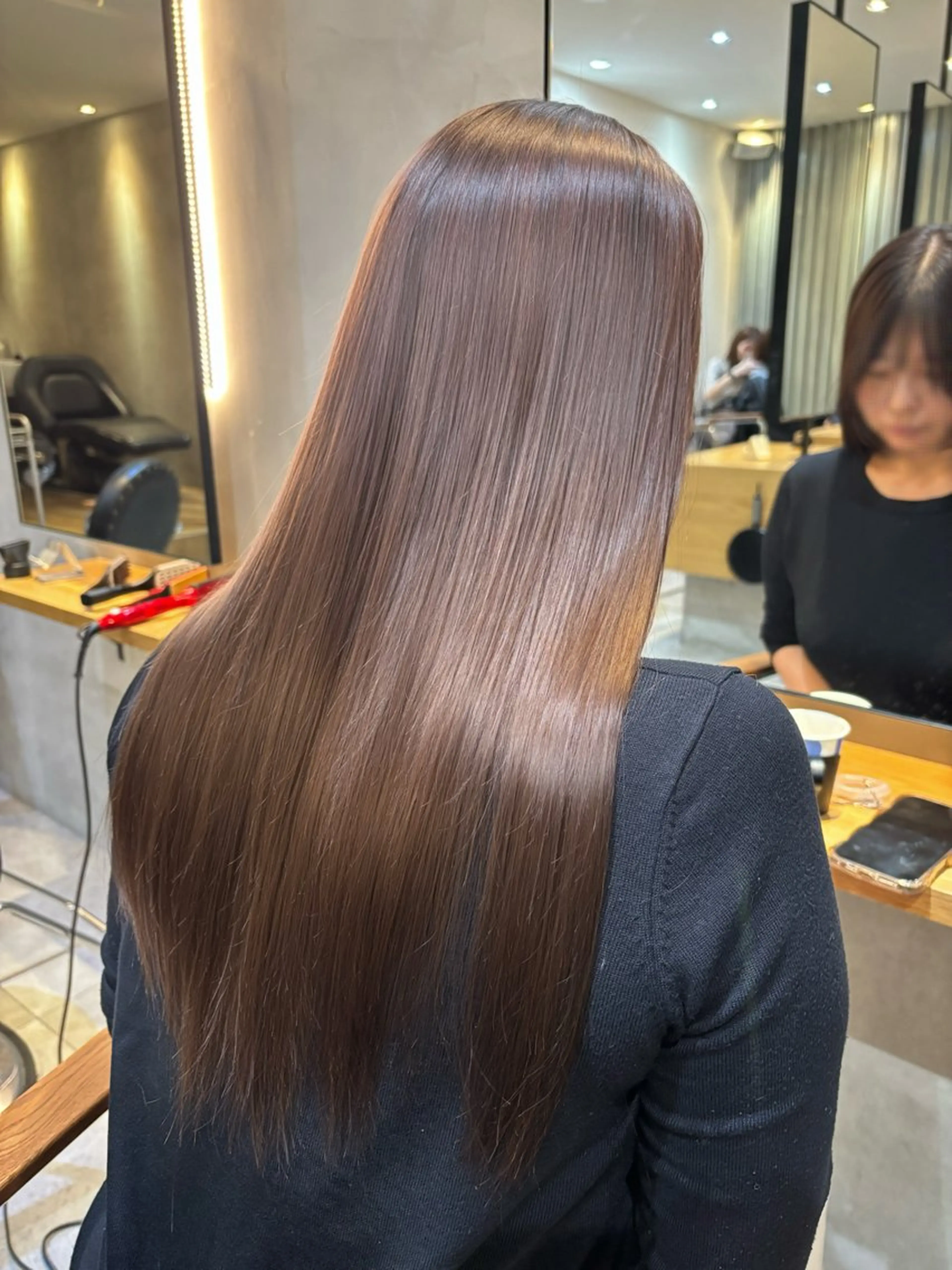 ロング アッシュ アッシュブラウン 髪質改善 トリートメント 🍀祥吾🍀レイヤー 艶髪❣️髪質改善❤️のヘアスタイル