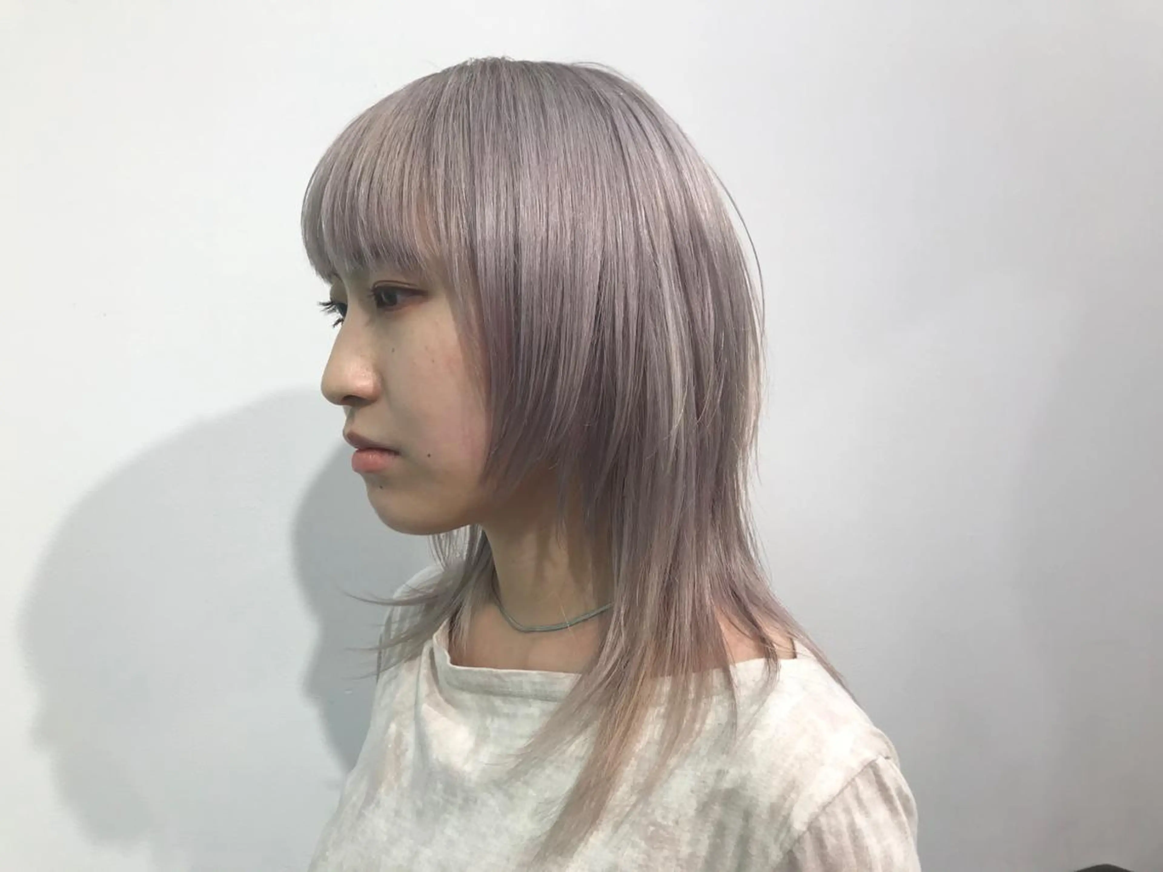 ミディアム カラー ヘアアレンジ ハイトーン/ ボブ 中村麟のヘアスタイル