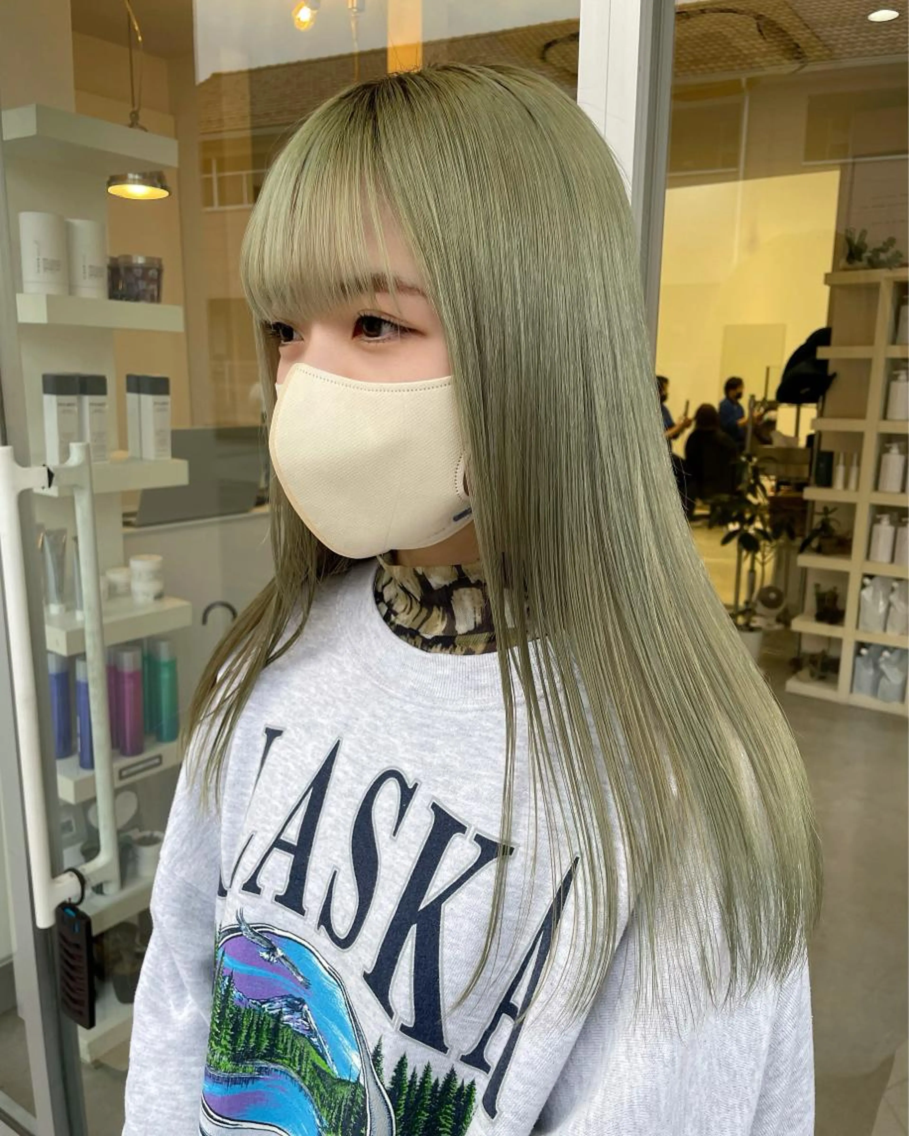 ケアブリーチ付きダブルカラー (フルカラー＋ブリーチ)の写真