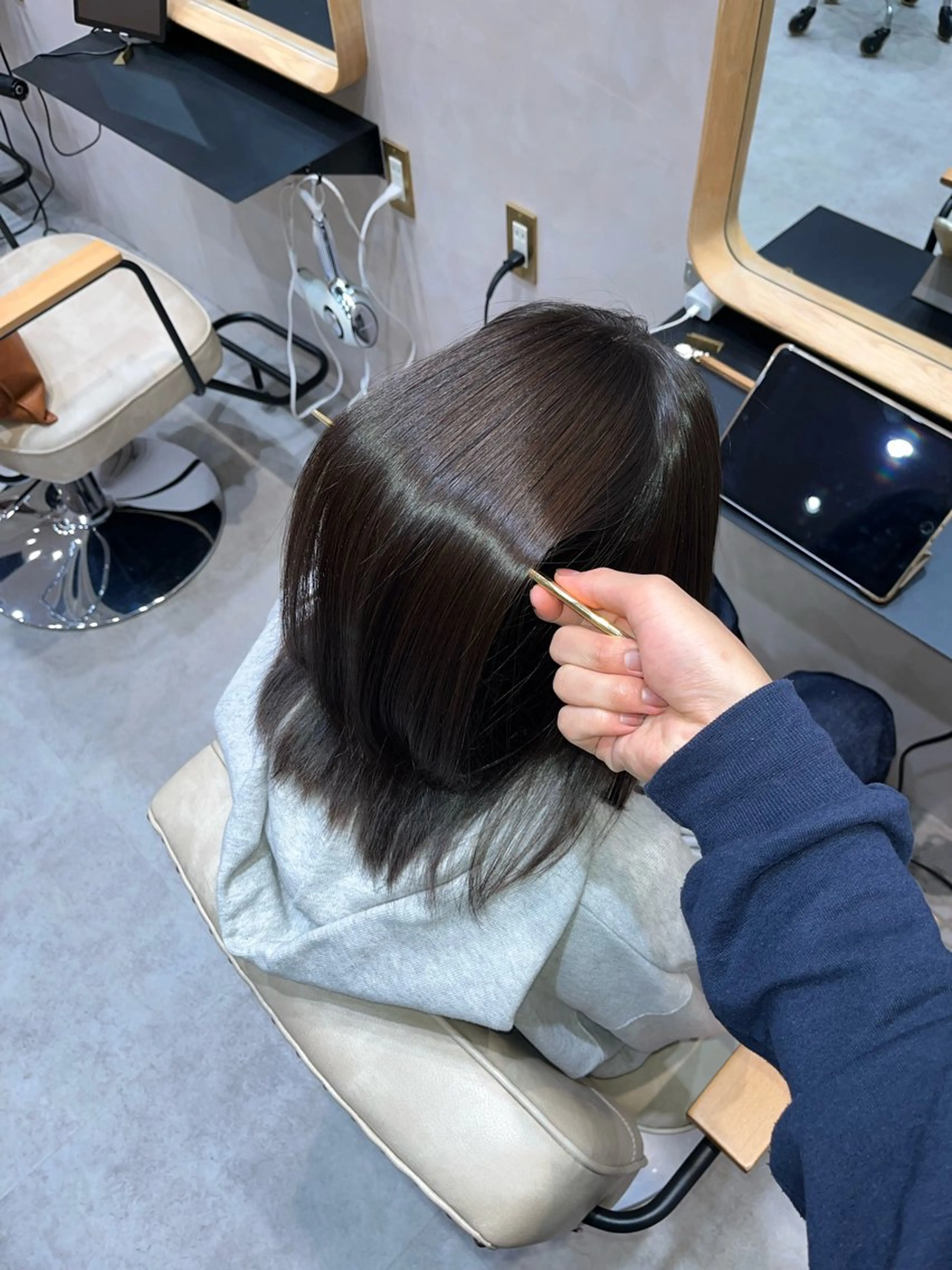 ミディアム ヘアカラー トリートメント 髪質改善/艶髪特化 /透明感✨️こうめいのヘアスタイル