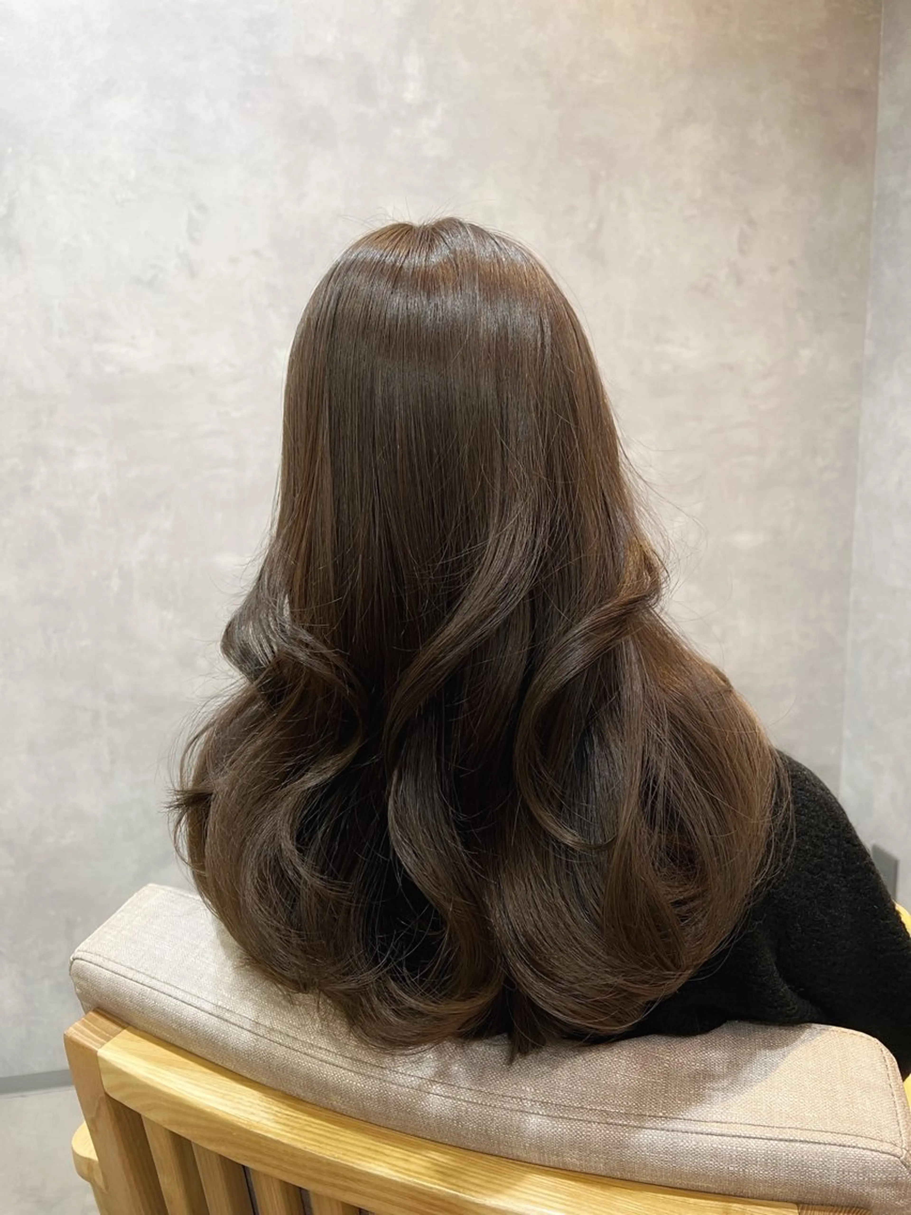 ロング カラー 中村 ひなたのヘアスタイル