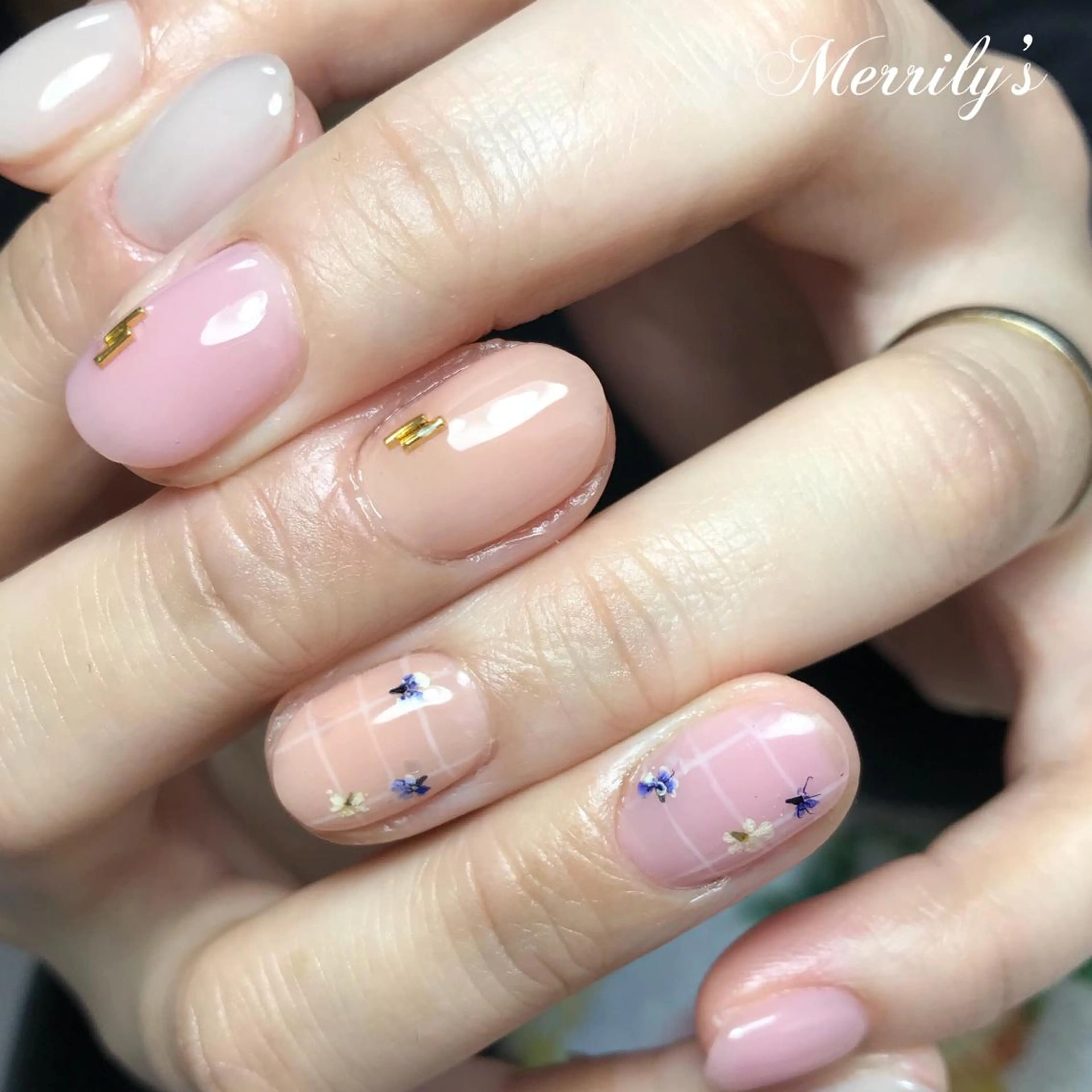 ネイル Merrily's所属・Merrily's Hagi Minaのネイルデザイン