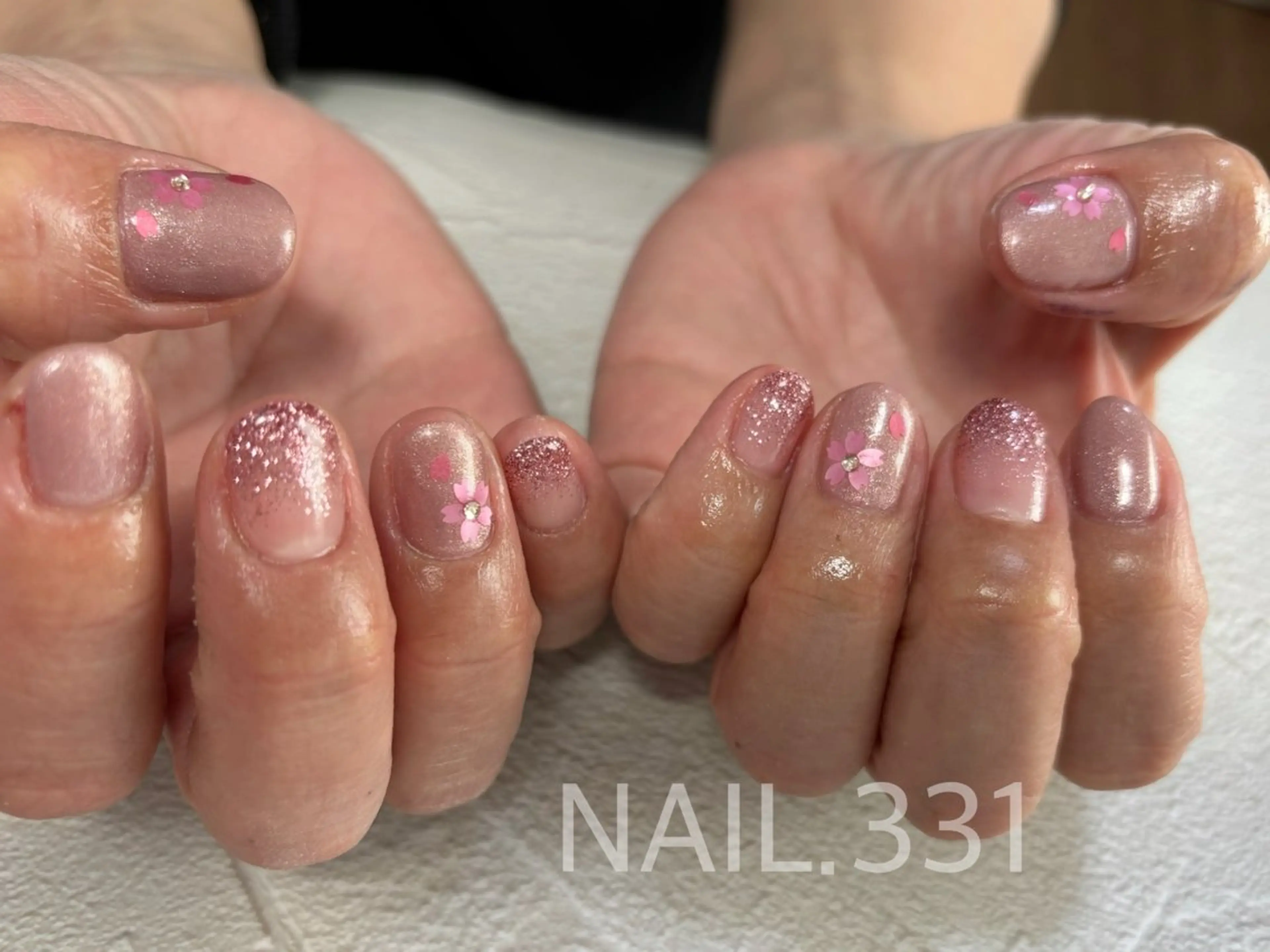 ネイル NAIL.331所属・Nail 331のネイルデザイン