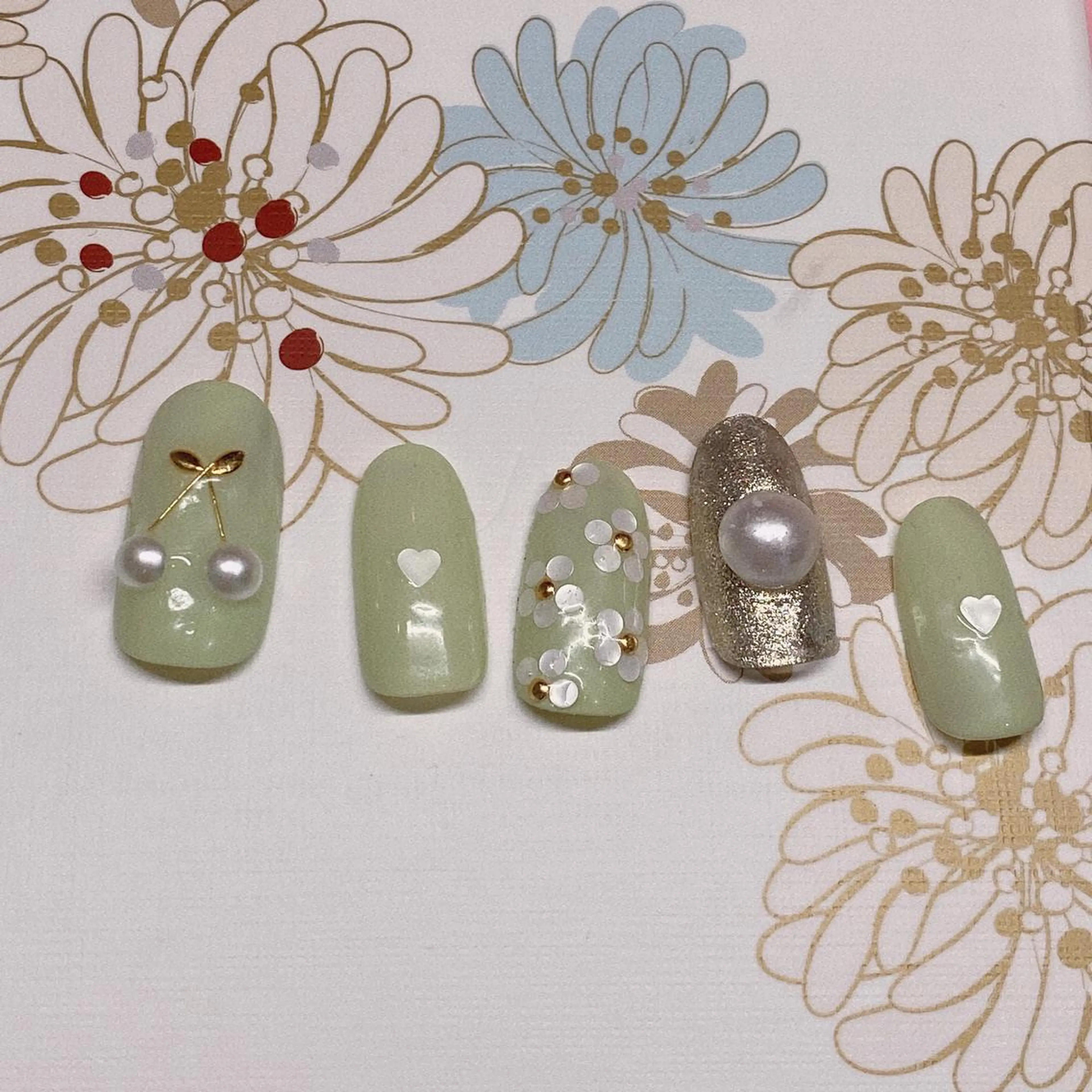 ネイル ☁️BLITZ 🎀笠原雪音🎀のネイルデザイン