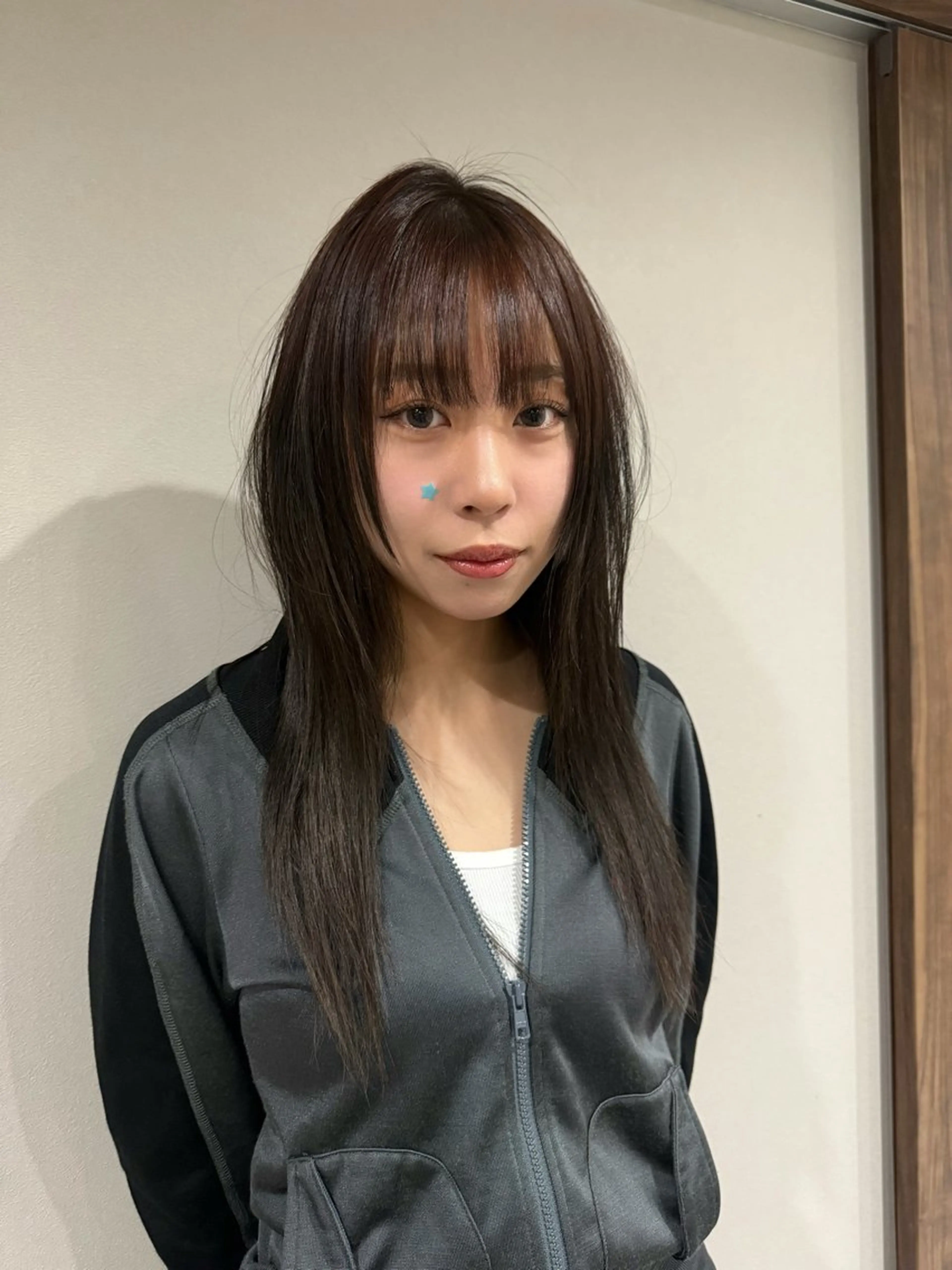 カラー ヘアカラー カレン mimiiyのヘアスタイル