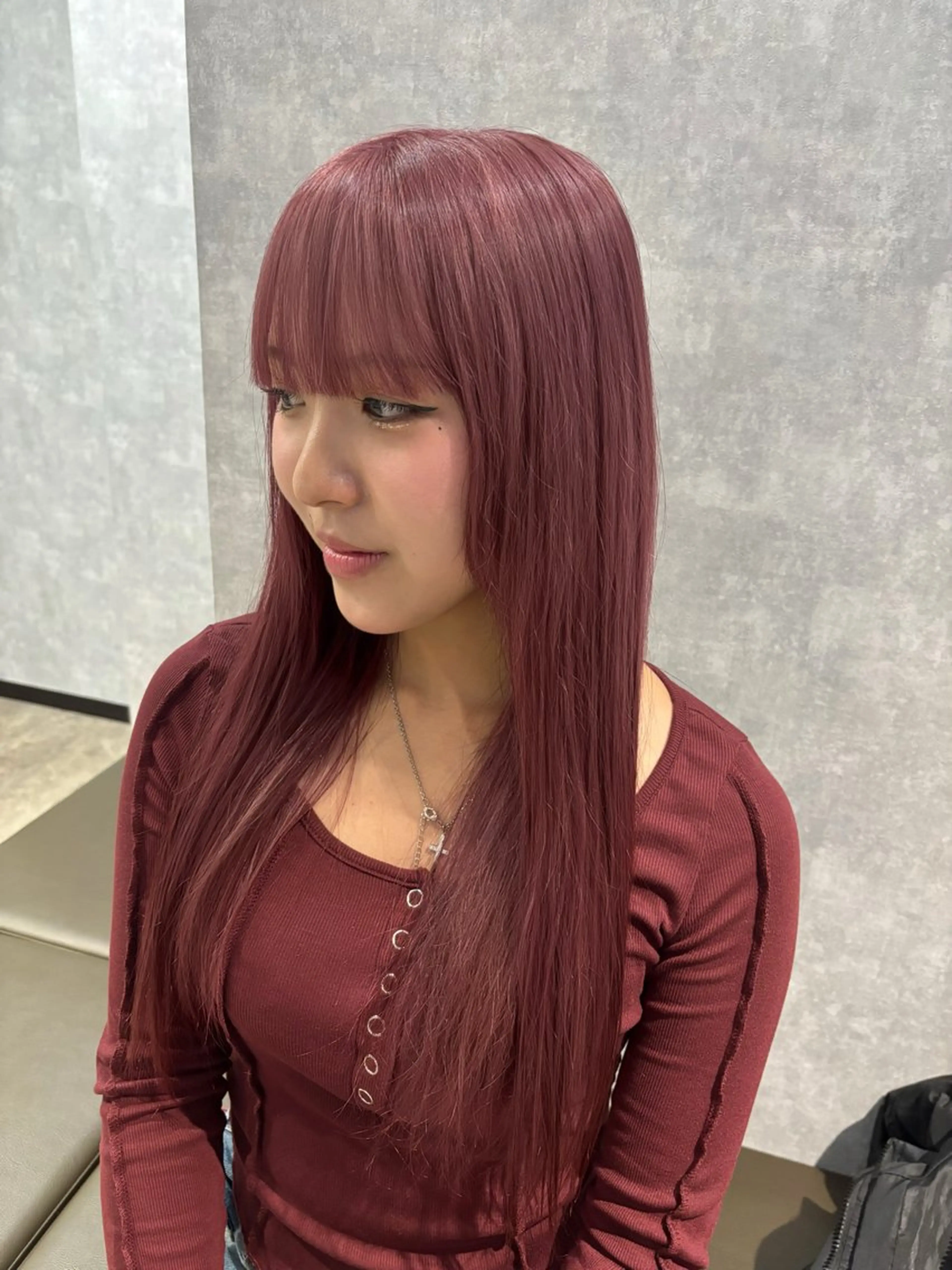 ロング カット ヘアカラー トリートメント 🌐NATSUMI 🌐【寒色カラー】のヘアスタイル