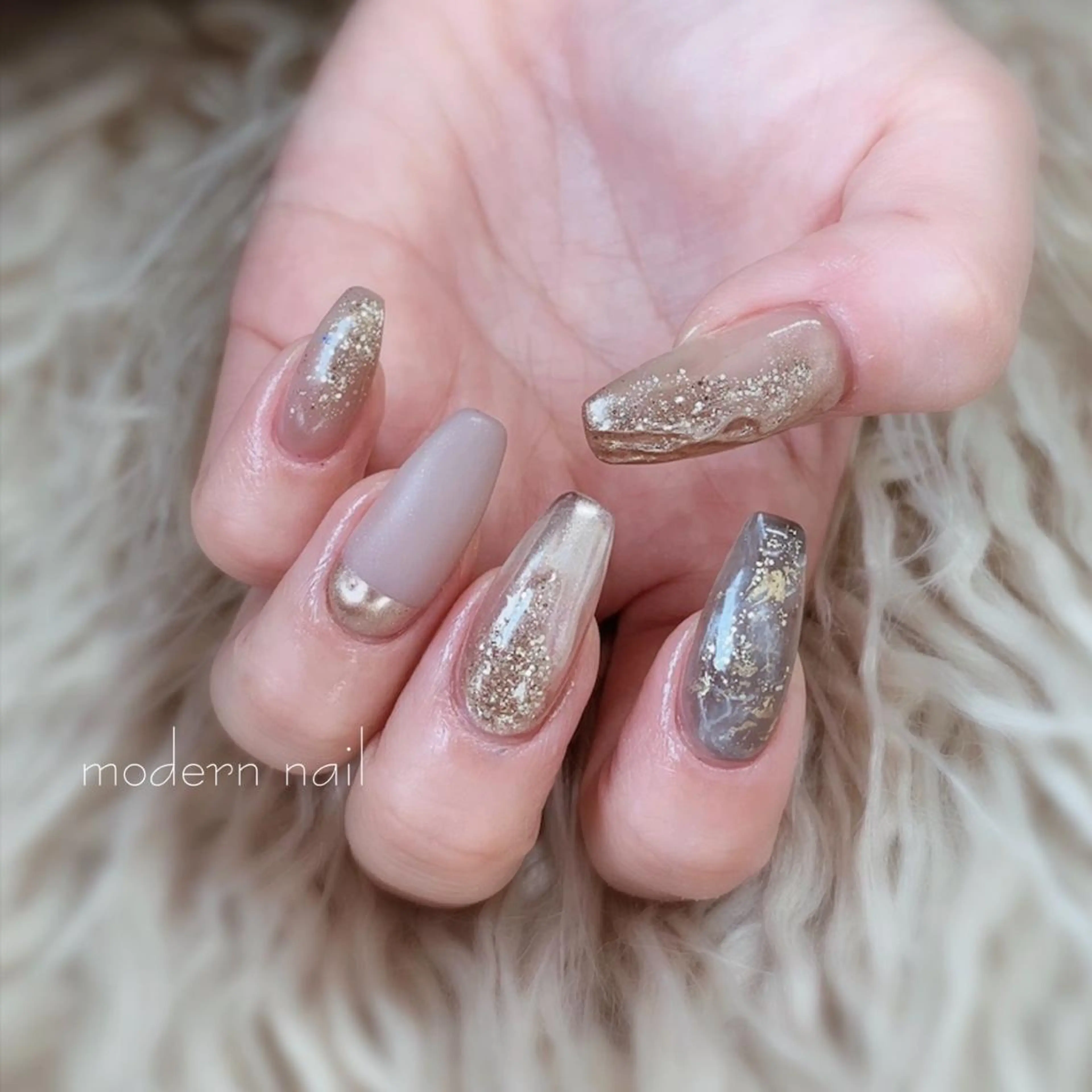 ネイル 小川 玲奈のネイルデザイン