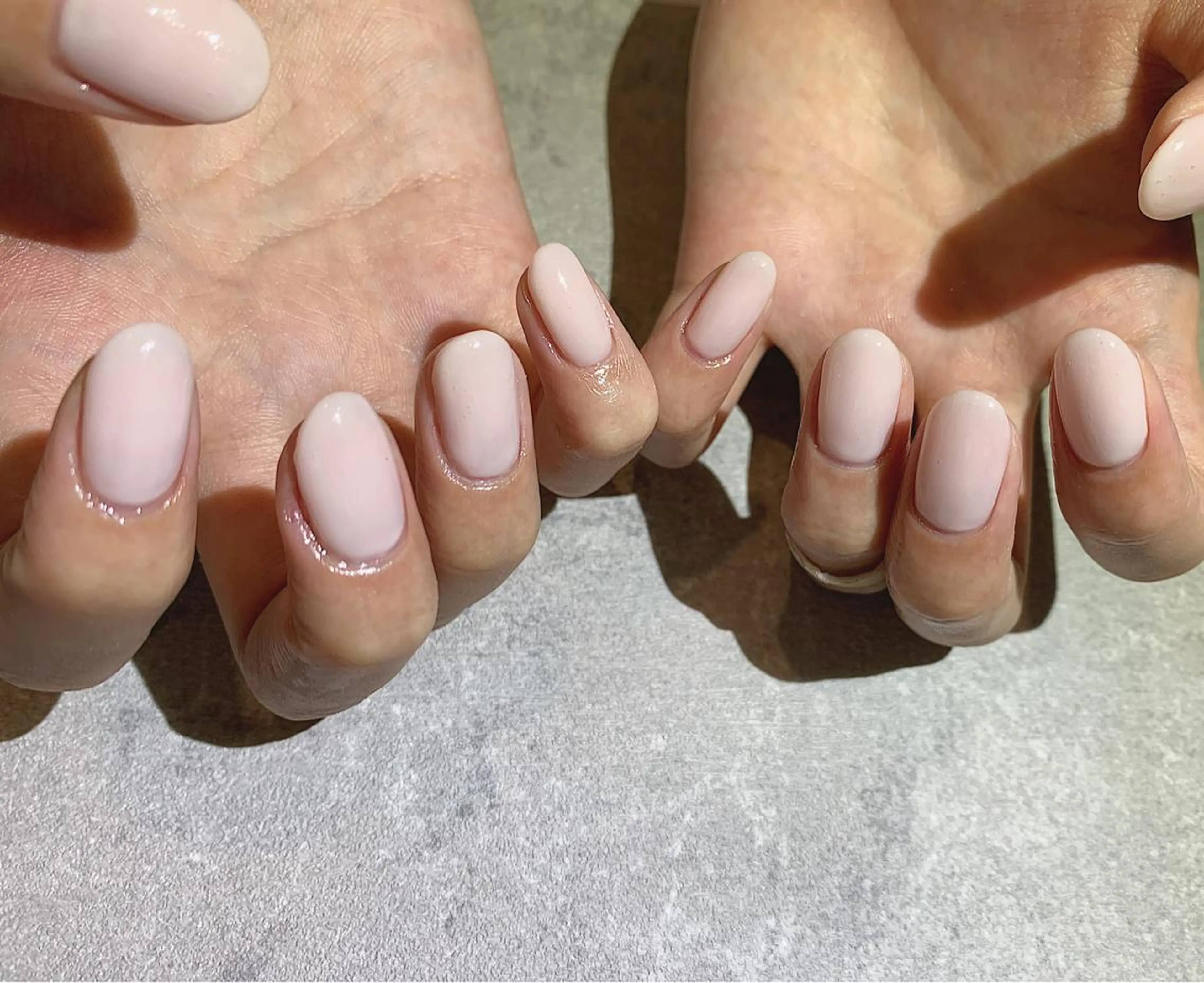 キッズ ネイル ワンカラーネイル GULLIG söt GULLIGのネイルデザイン