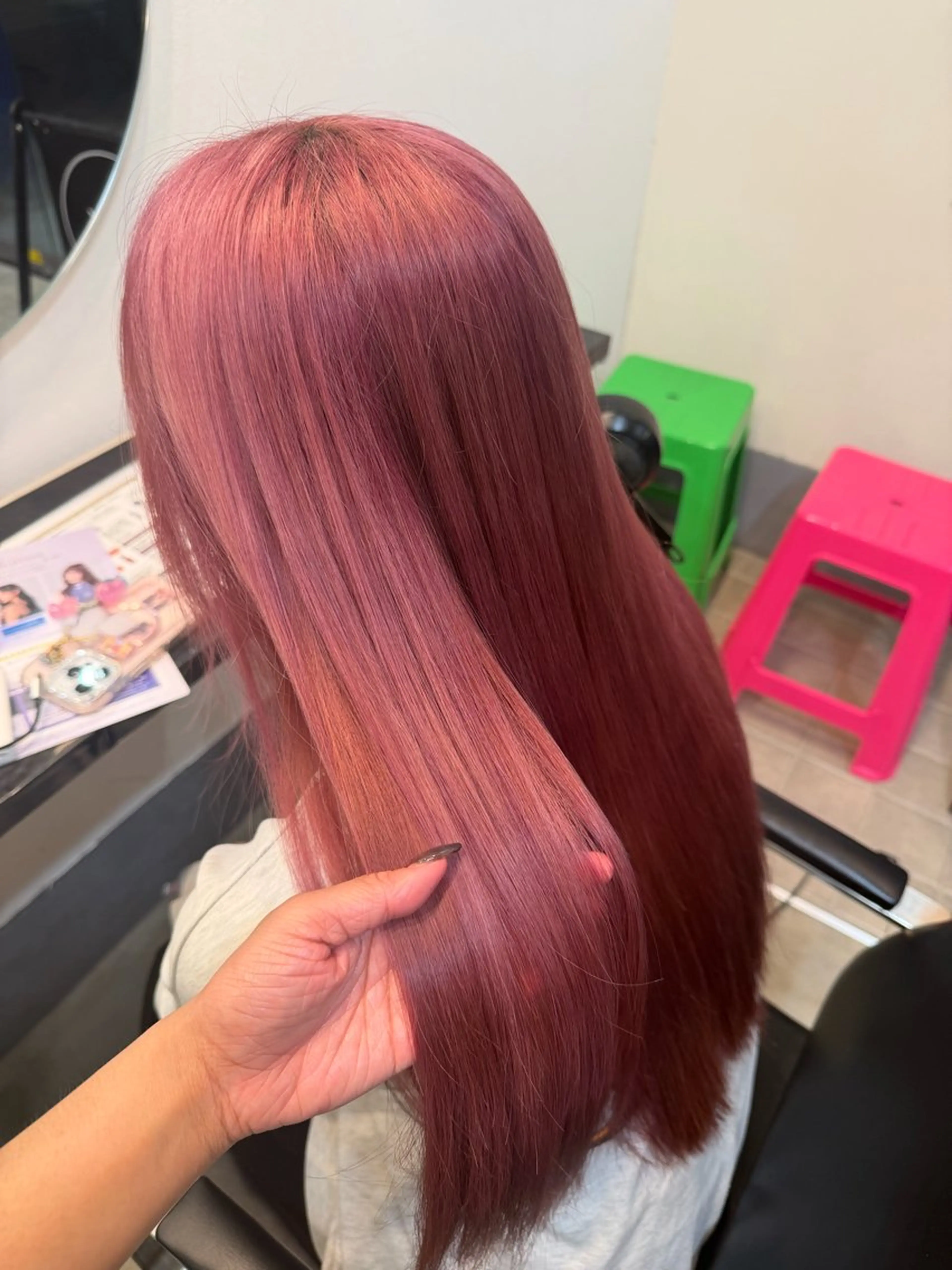 セミロング ヘアカラー ♪ハイトーン♪津田沼 ♥︎HIYORI♥︎のヘアスタイル