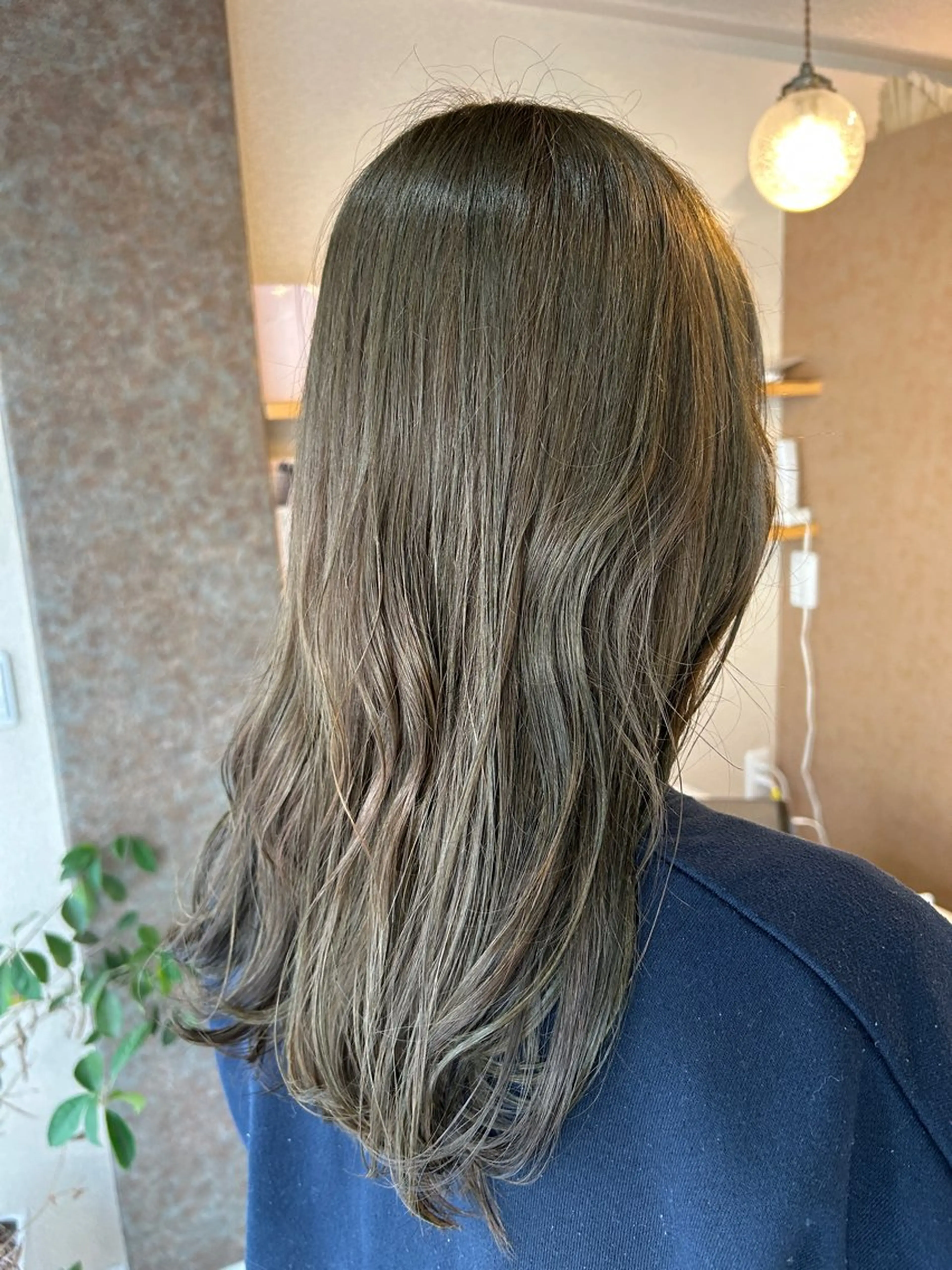 ロング Splen deur所属・重岡 美月のヘアスタイル