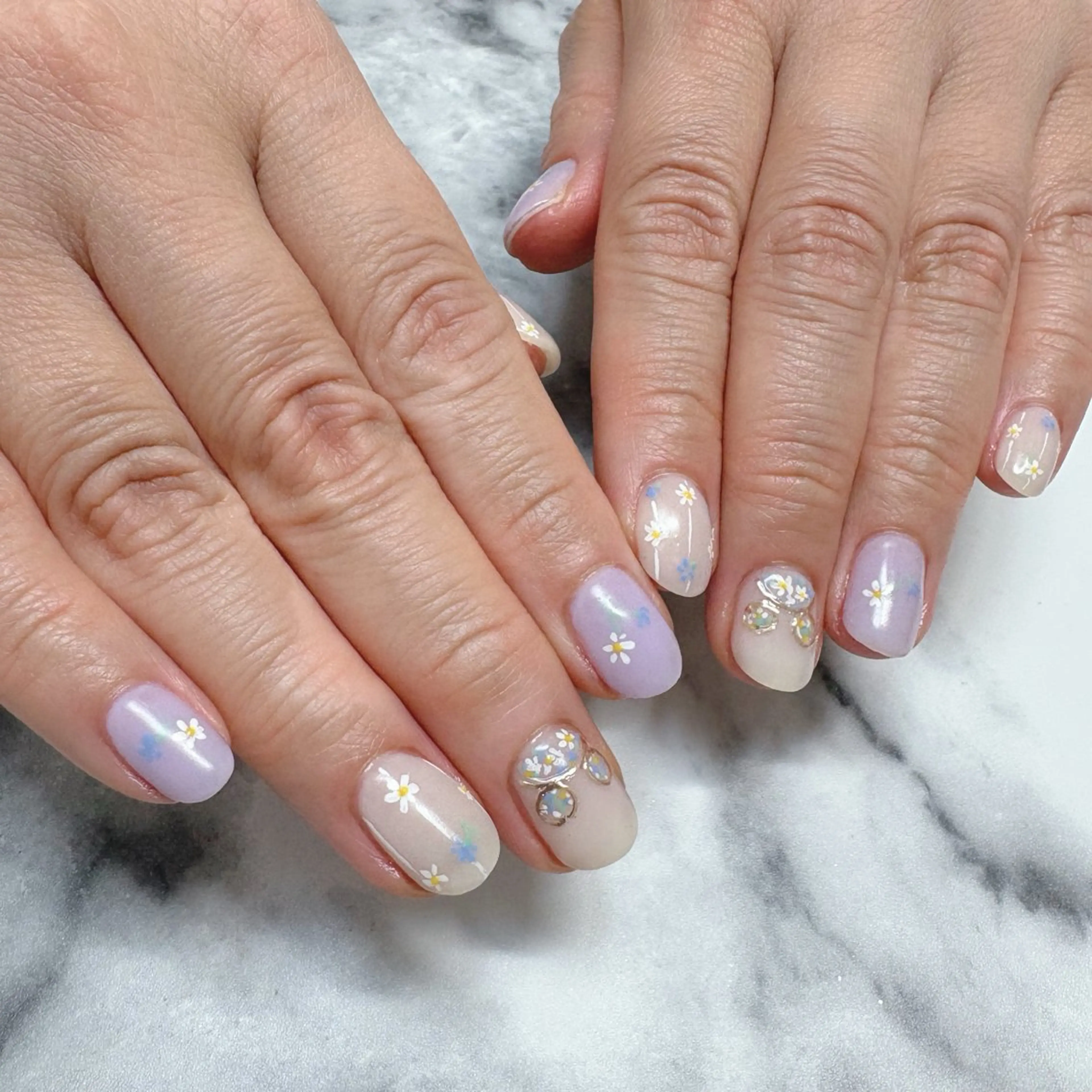 ネイル ハンドネイル ネイルサロン KURIKINDIのネイルデザイン