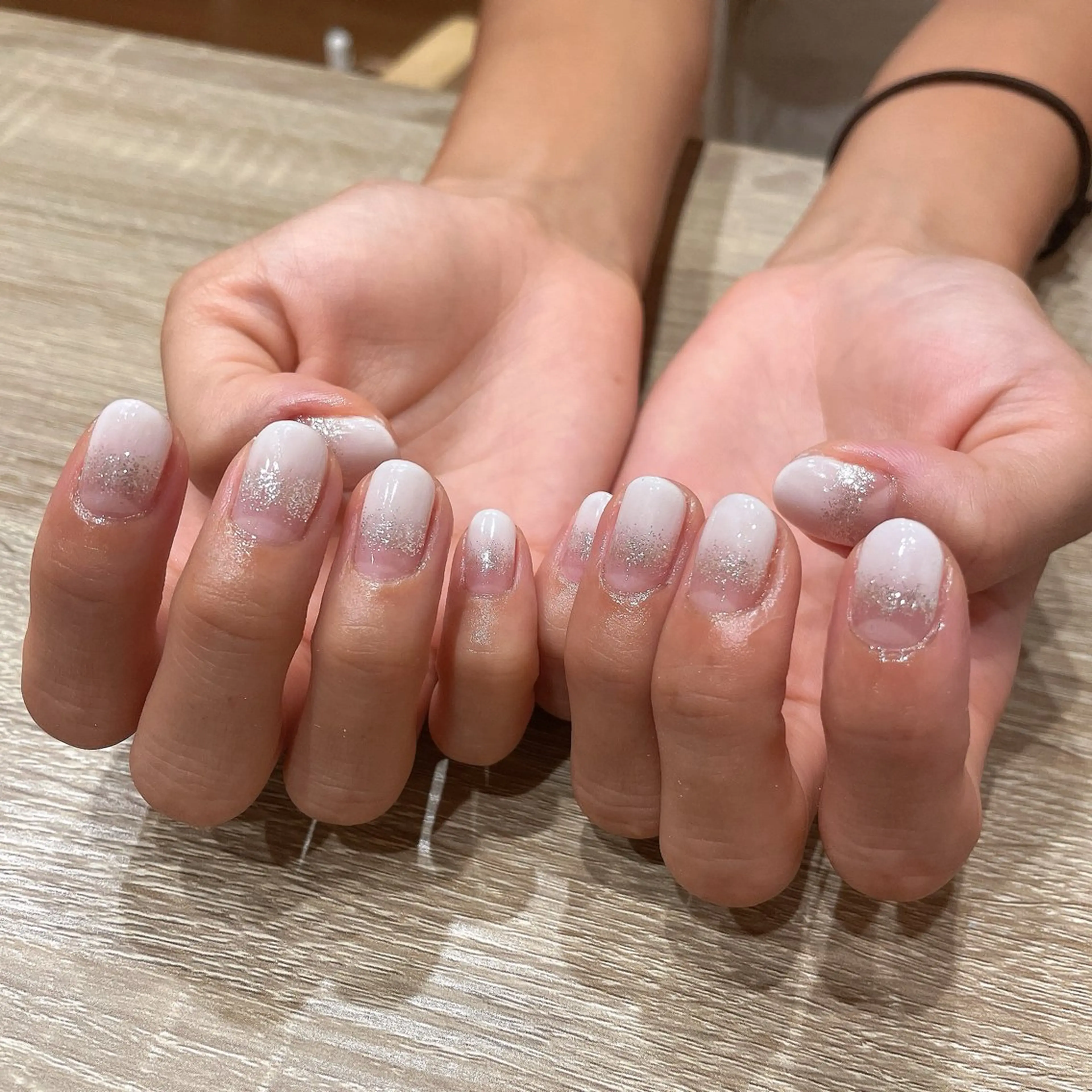 ネイル ラメ(グリッター) ハンドネイル liberté所属・liberté🫧 新小岩のネイルデザイン