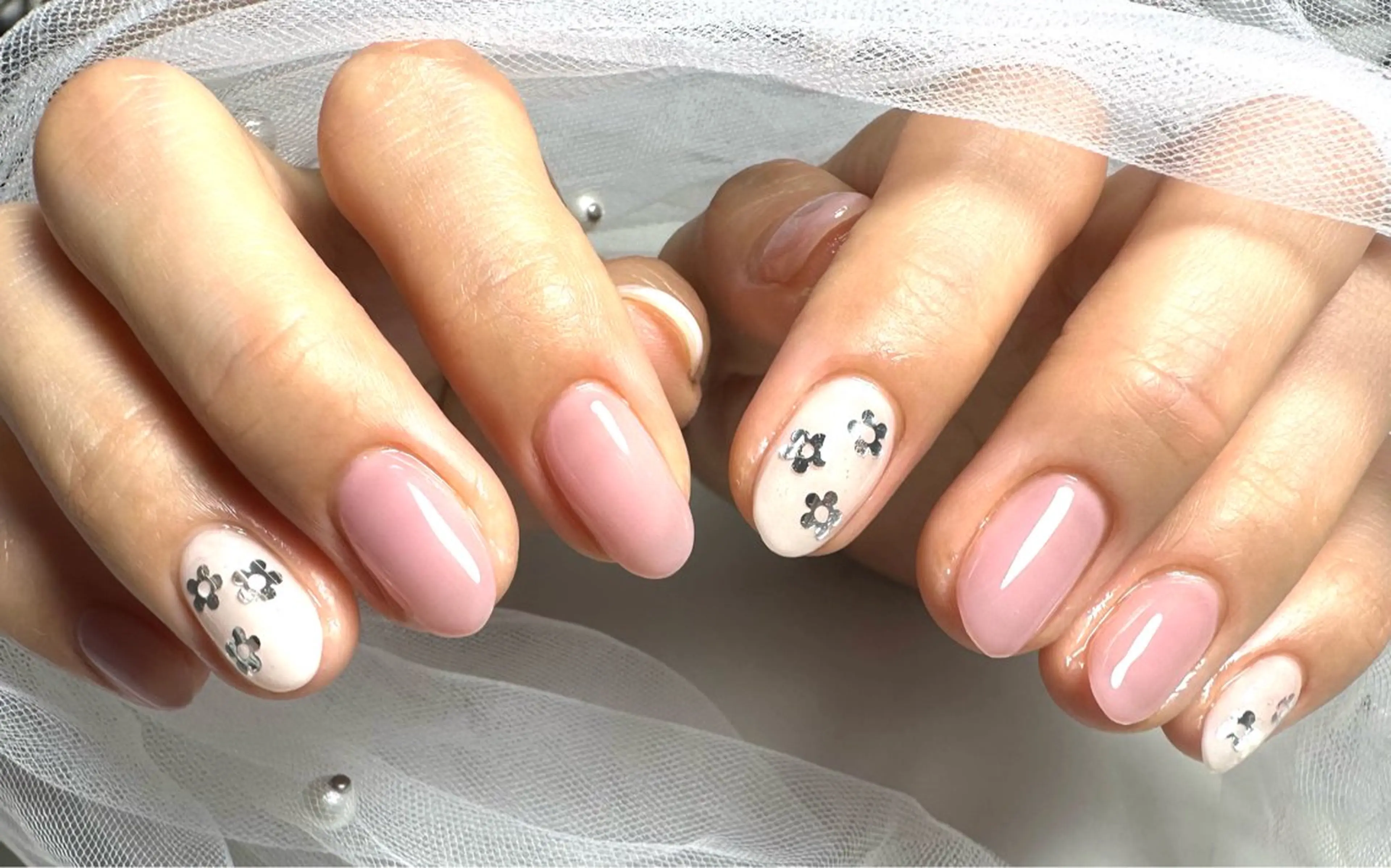 ネイル ワンカラーネイル Nailist Erikaのネイルデザイン