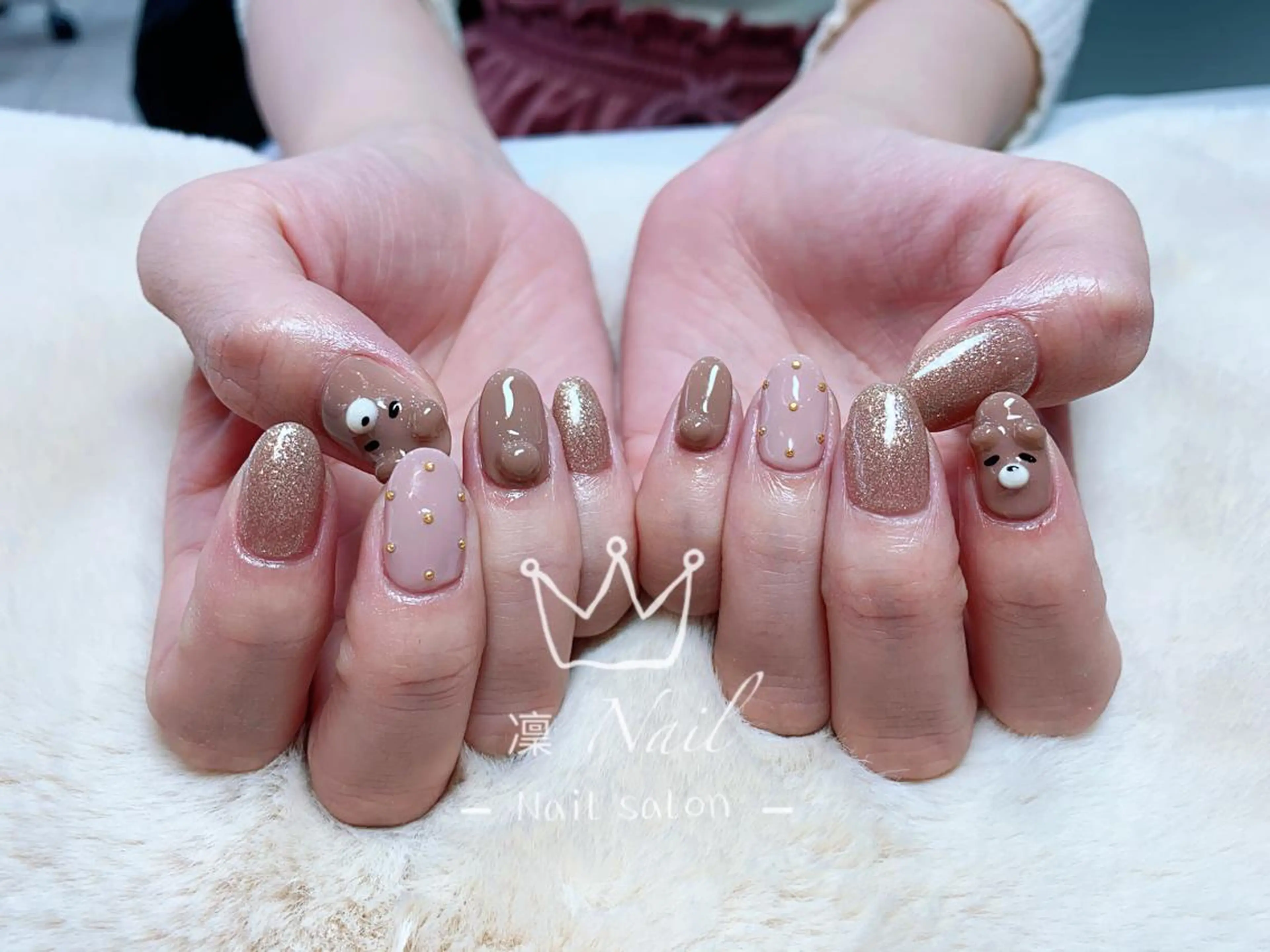 ショート カラー ネイル Lea NAILsalon所属・Le’a NailSalonのネイルデザイン
