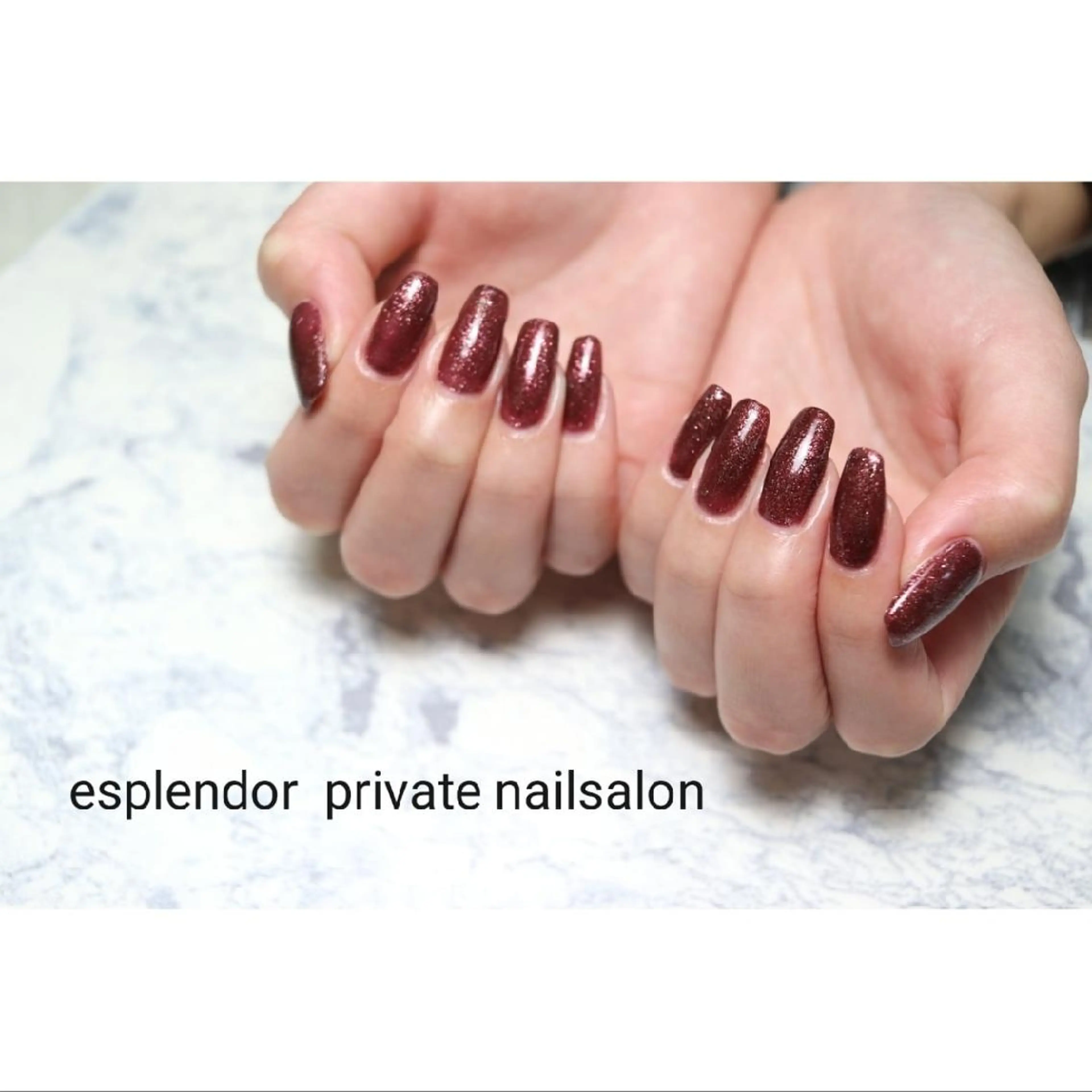 ネイル ボルドー キラキラネイル ハンドネイル ハンドケア esplendor  エスプレンドル所属・esplendor  エスプレンドルのネイルデザイン