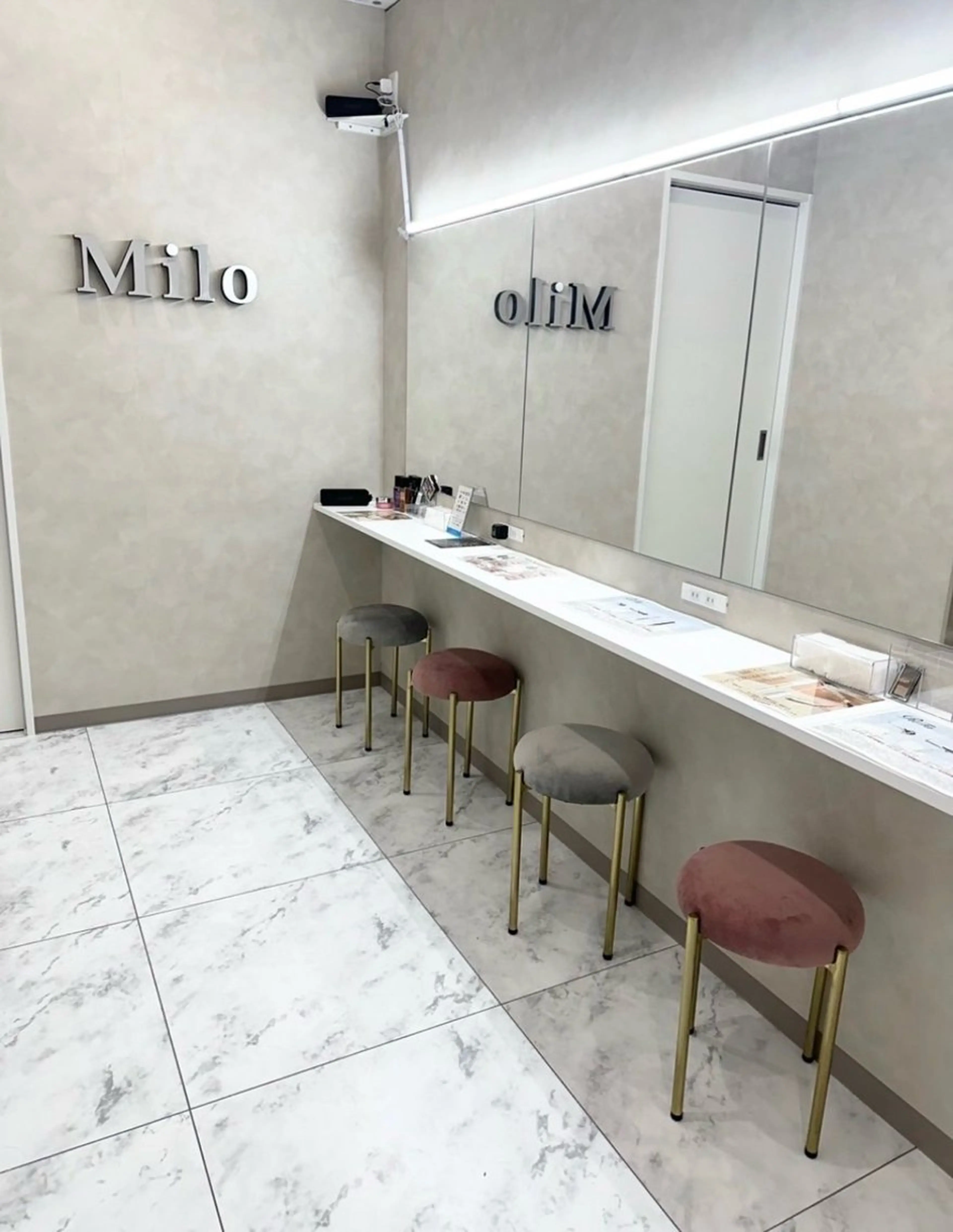 Milo by king 樟葉店所属・福家 愛莉のマツエク・マツパデザイン