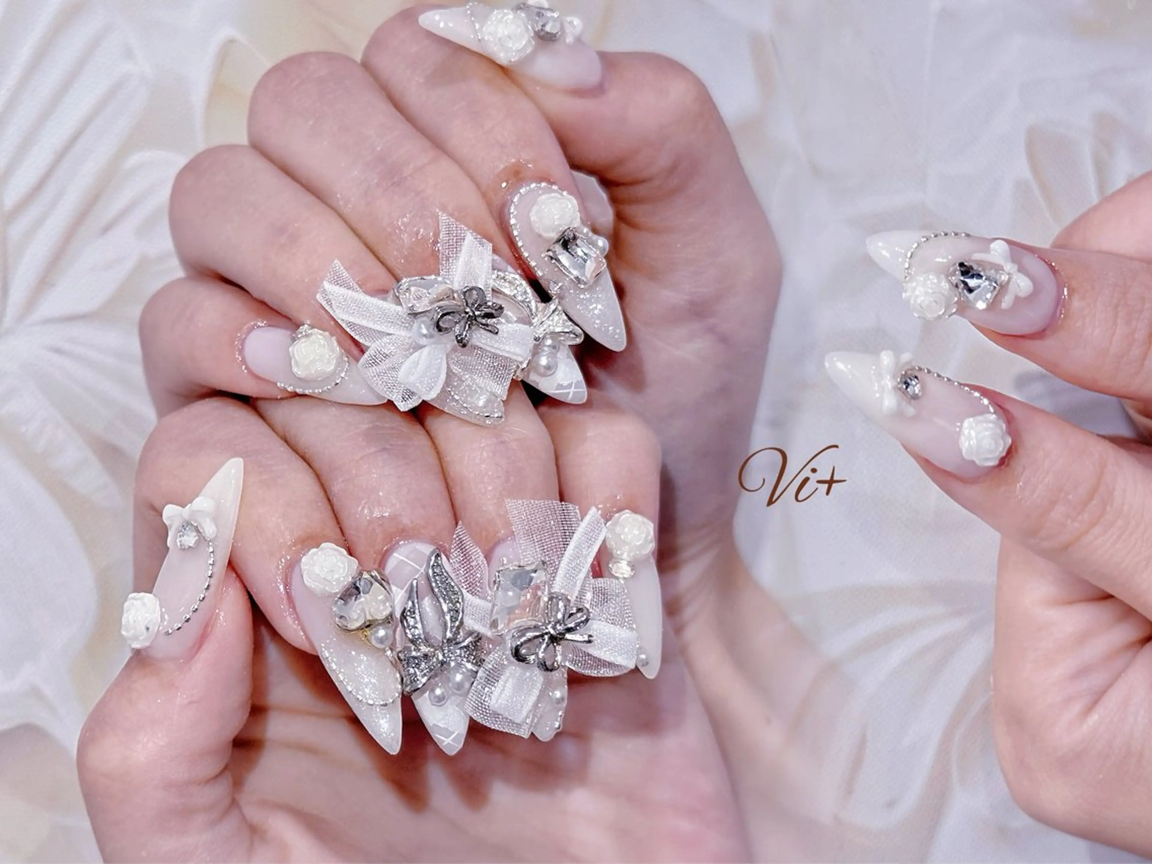 ネイル ハンドネイル ✨Nailsalon Vi+✨のネイルデザイン