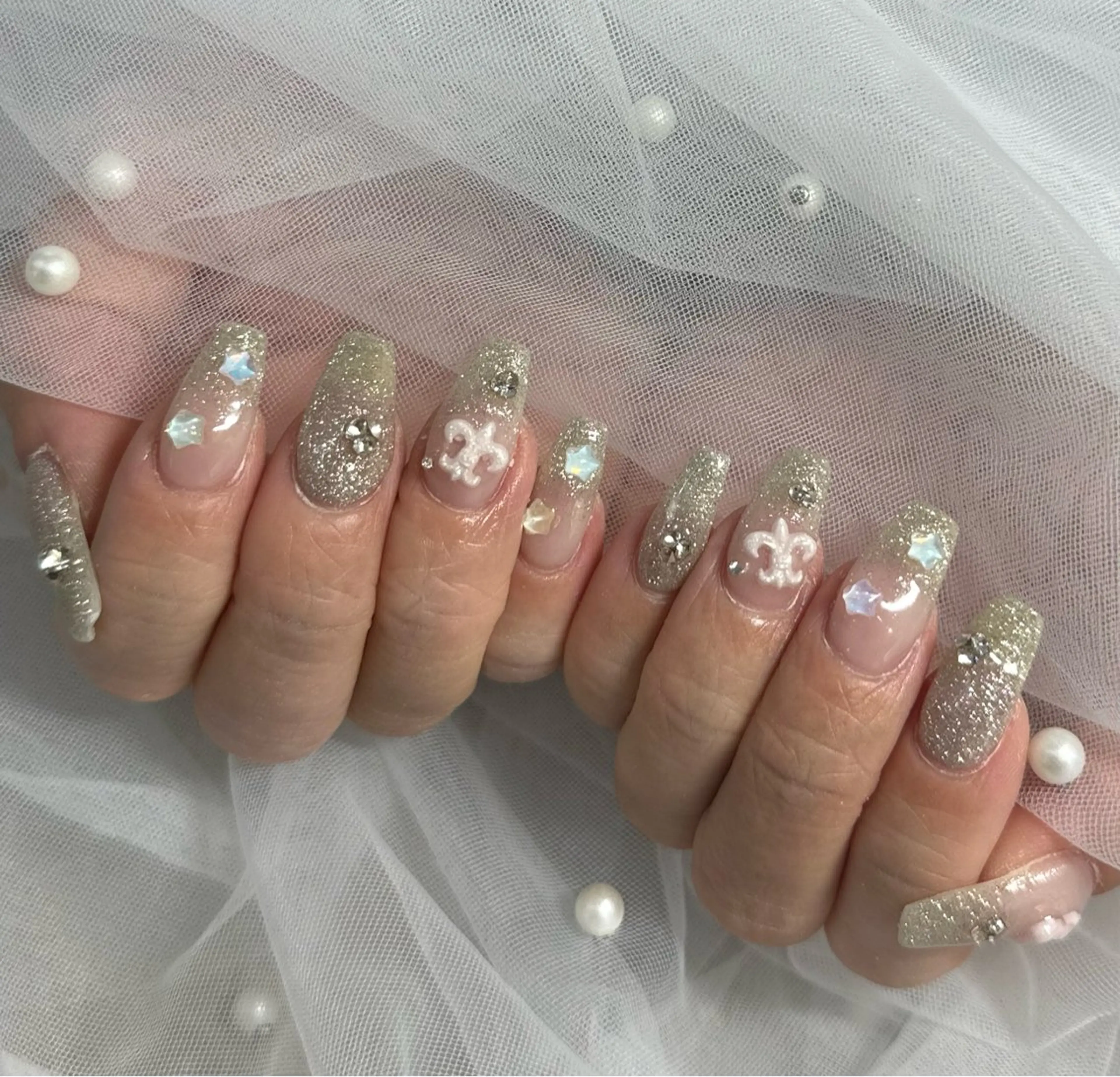 ネイル ハンドネイル LAVISH nanamiのネイルデザイン