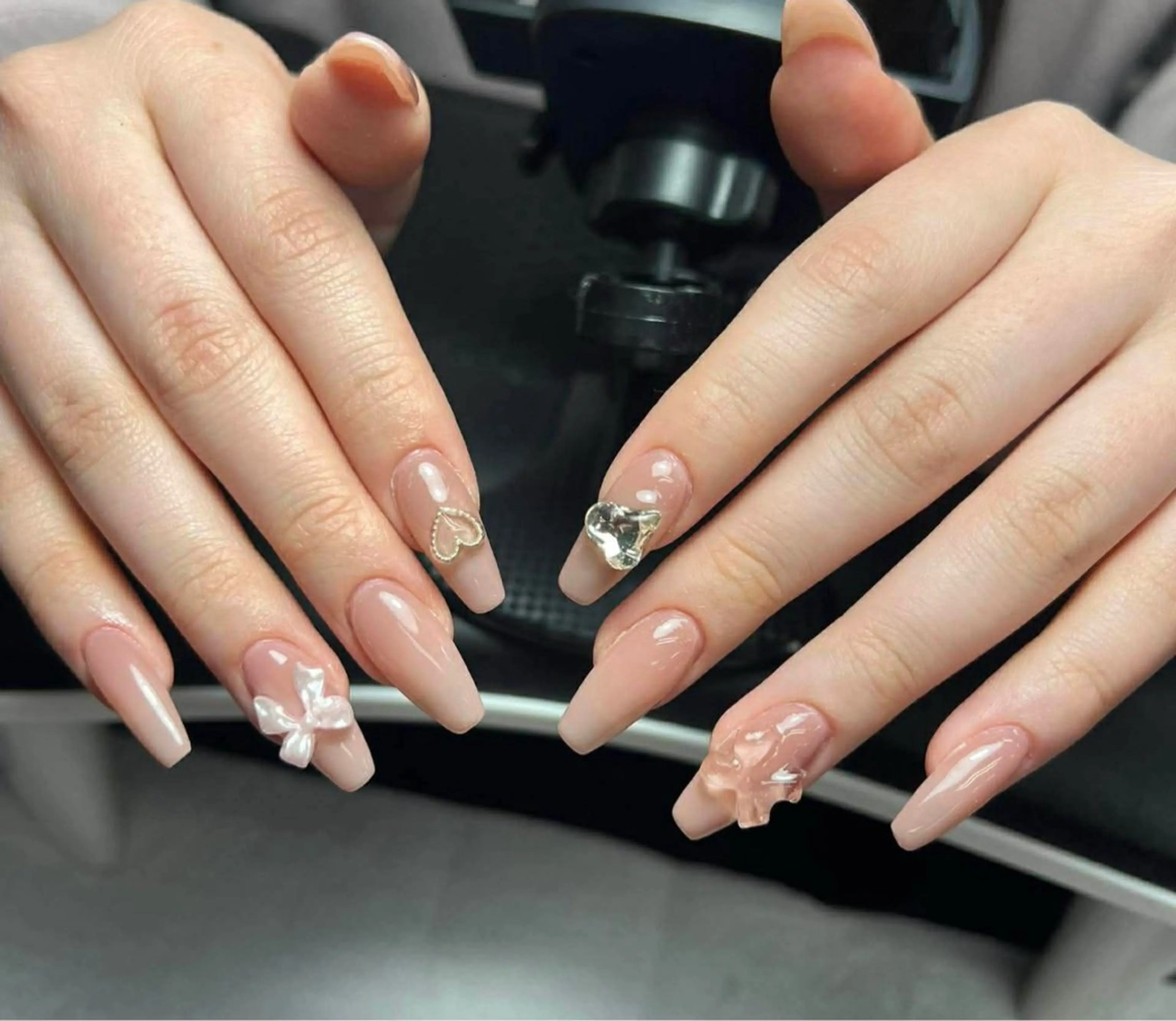 ネイル 韓国ネイル 持ち込み ニュアンスネイル ネイルチップ ハンドネイル Tini ANA.CHUOのネイルデザイン