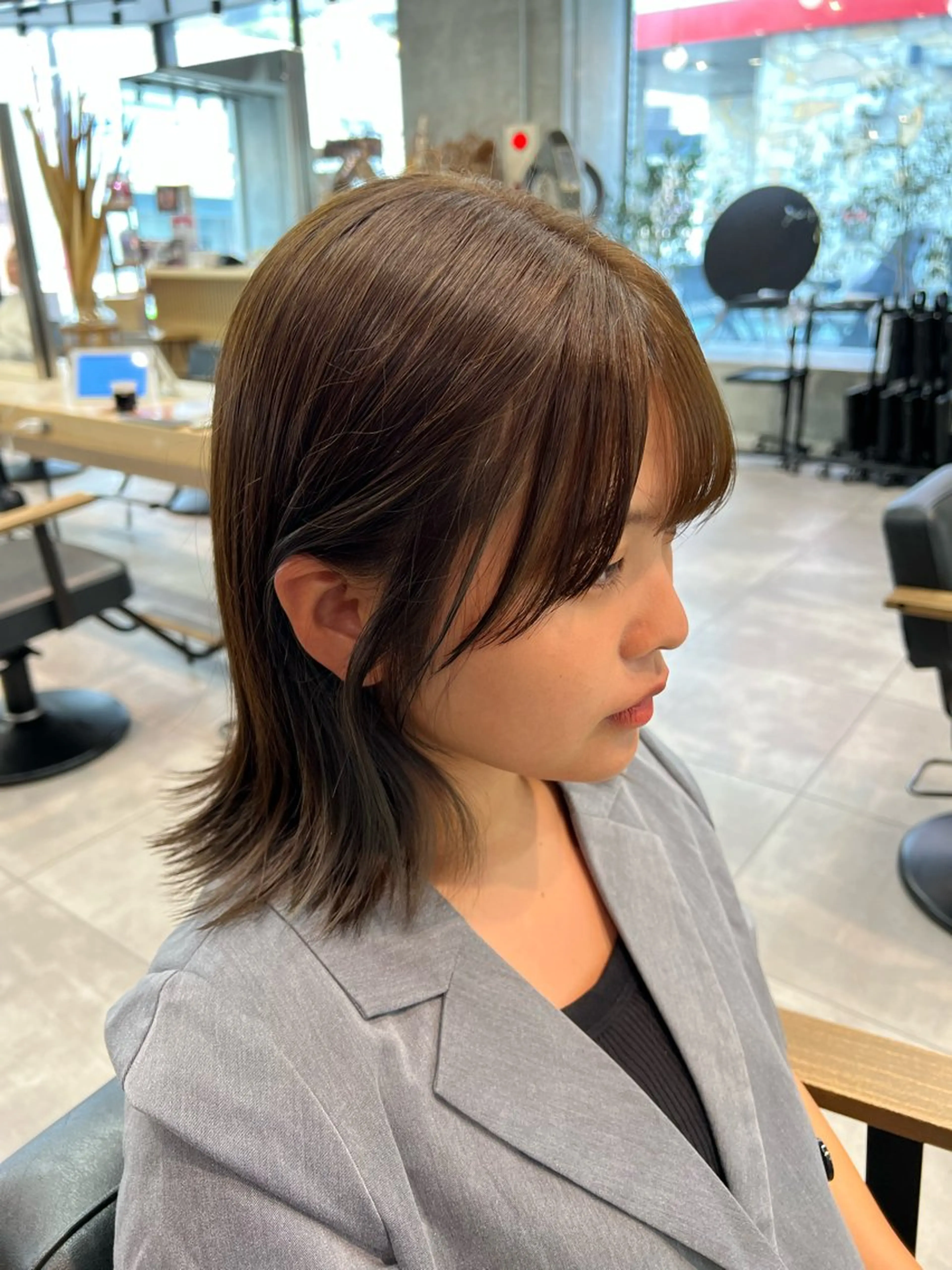 ミディアム カラー カット ヘアカラー 🌞レイヤー×カラー 前川那津美🌞のヘアスタイル