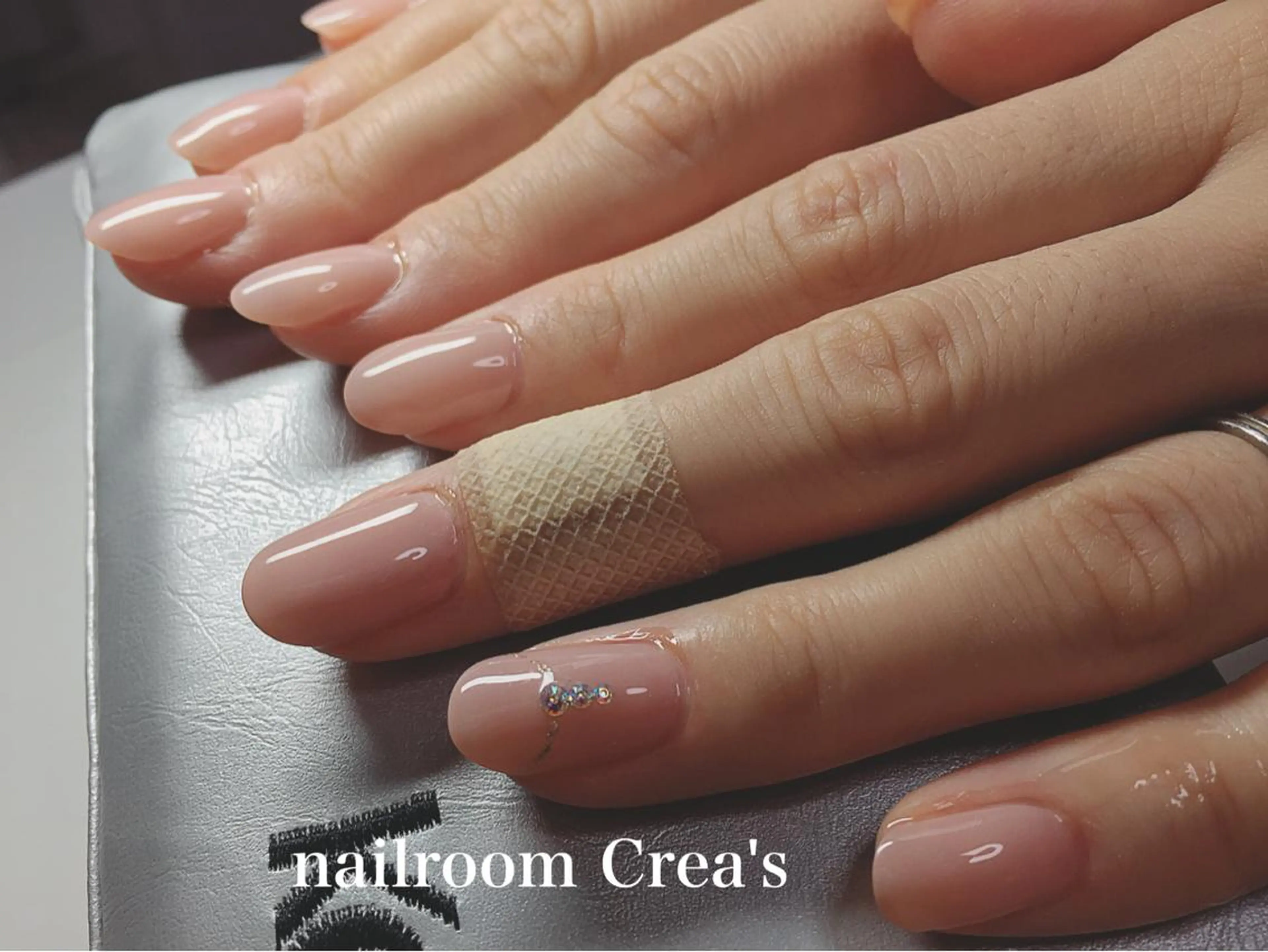 ネイル ワンカラーネイル nailroom Crea'sのネイルデザイン