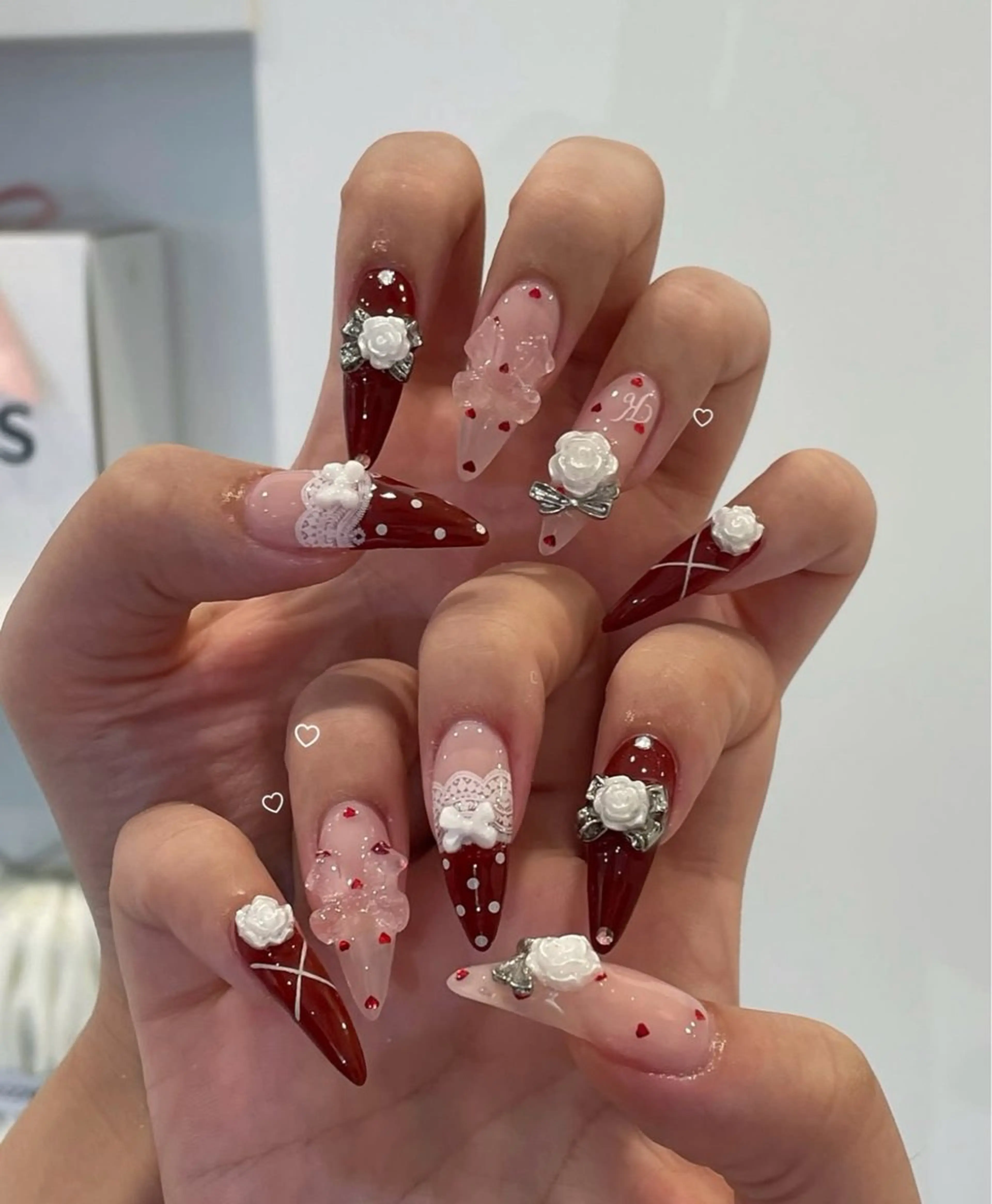 ネイル ハンドネイル BERA NAILSのネイルデザイン