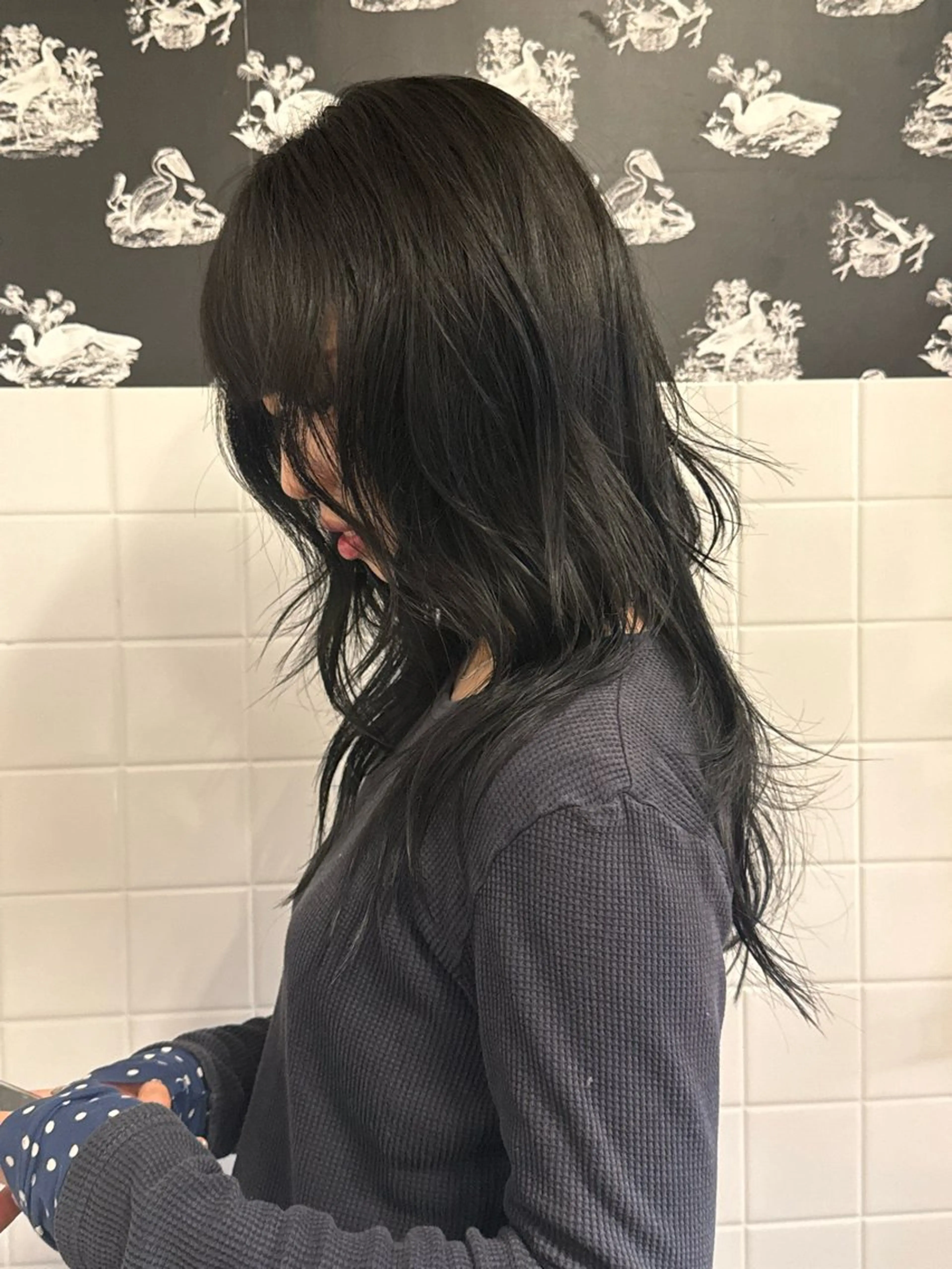 セミロング ハッシュカット 韓国レイヤー　 suzuのヘアスタイル