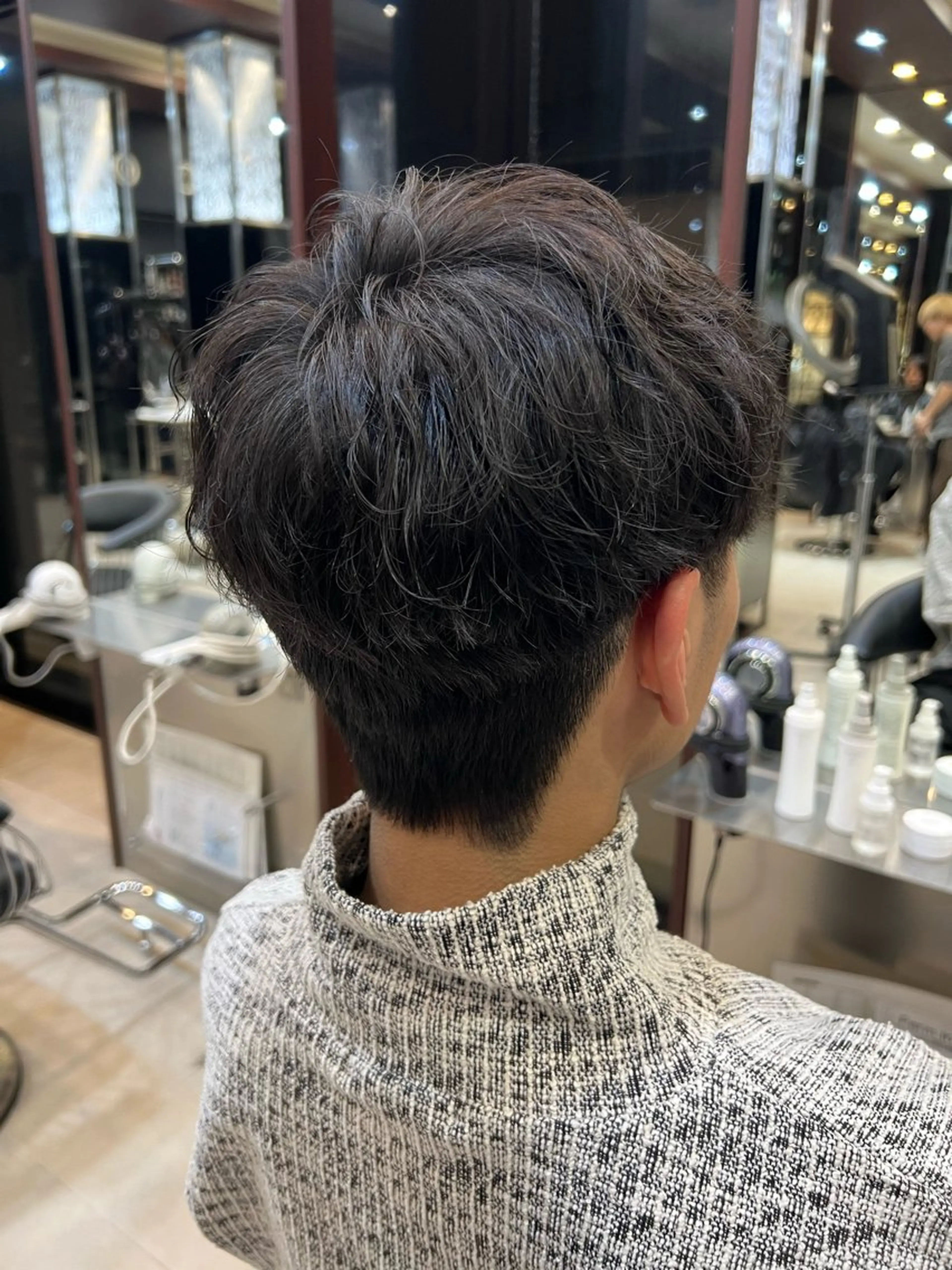 ショート パーマ メンズ 山下 裕己のヘアスタイル