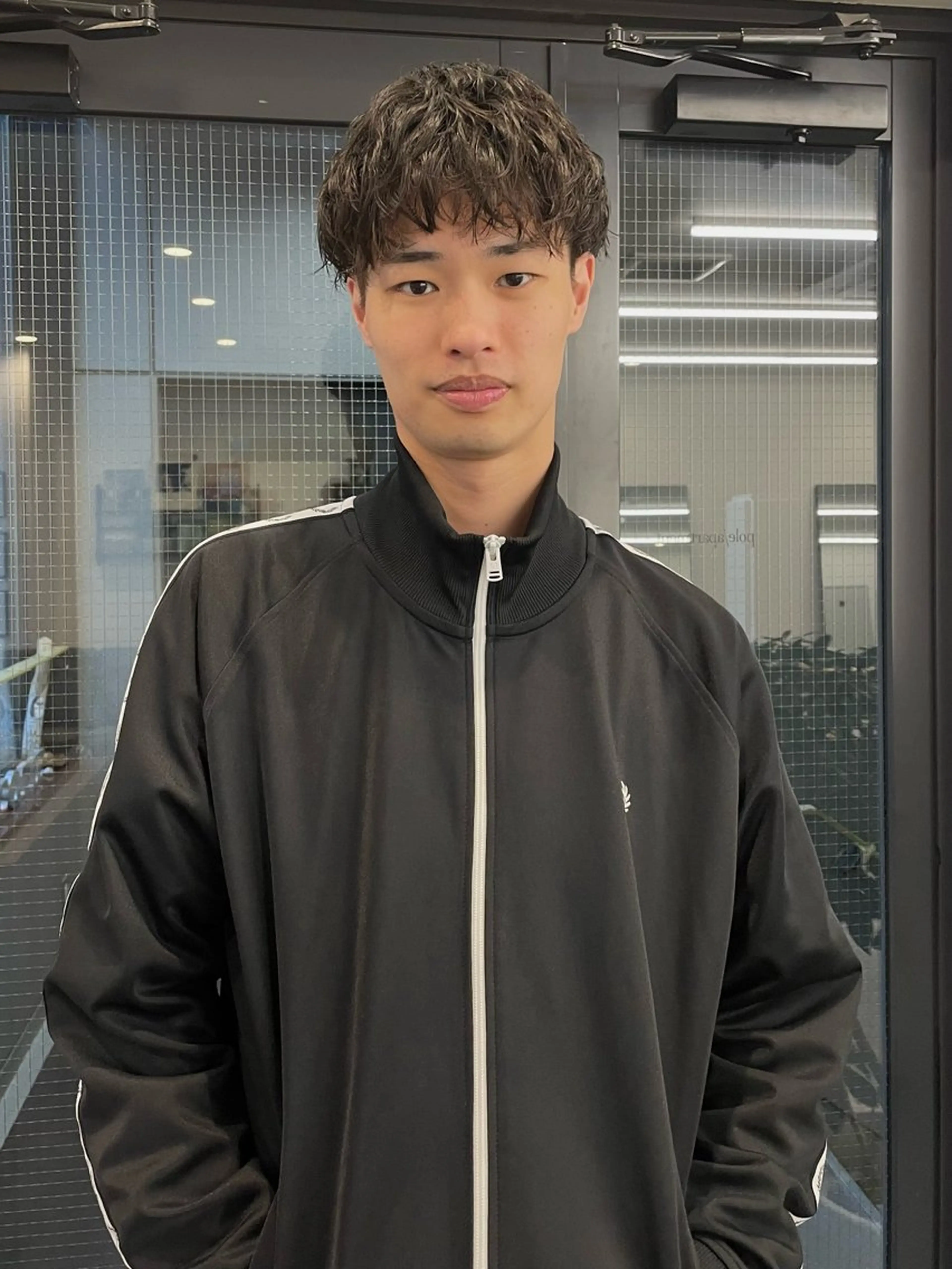 パーマ メンズ マッシュ メンズパーマ pole所属・【pole】 minaのヘアスタイル