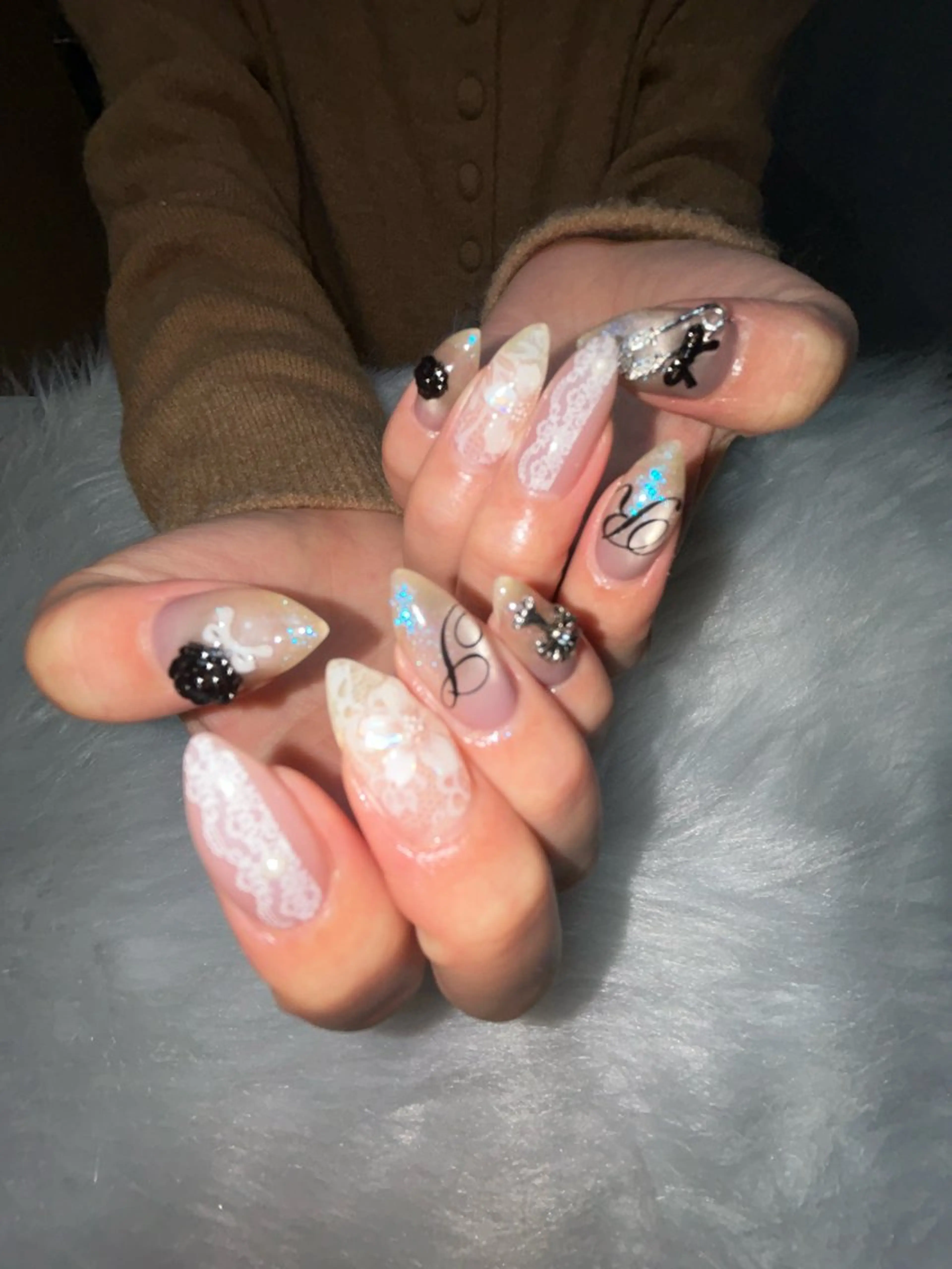 ネイル ハンドネイル フットネイル kana/モード ・グランジ໒꒱のネイルデザイン