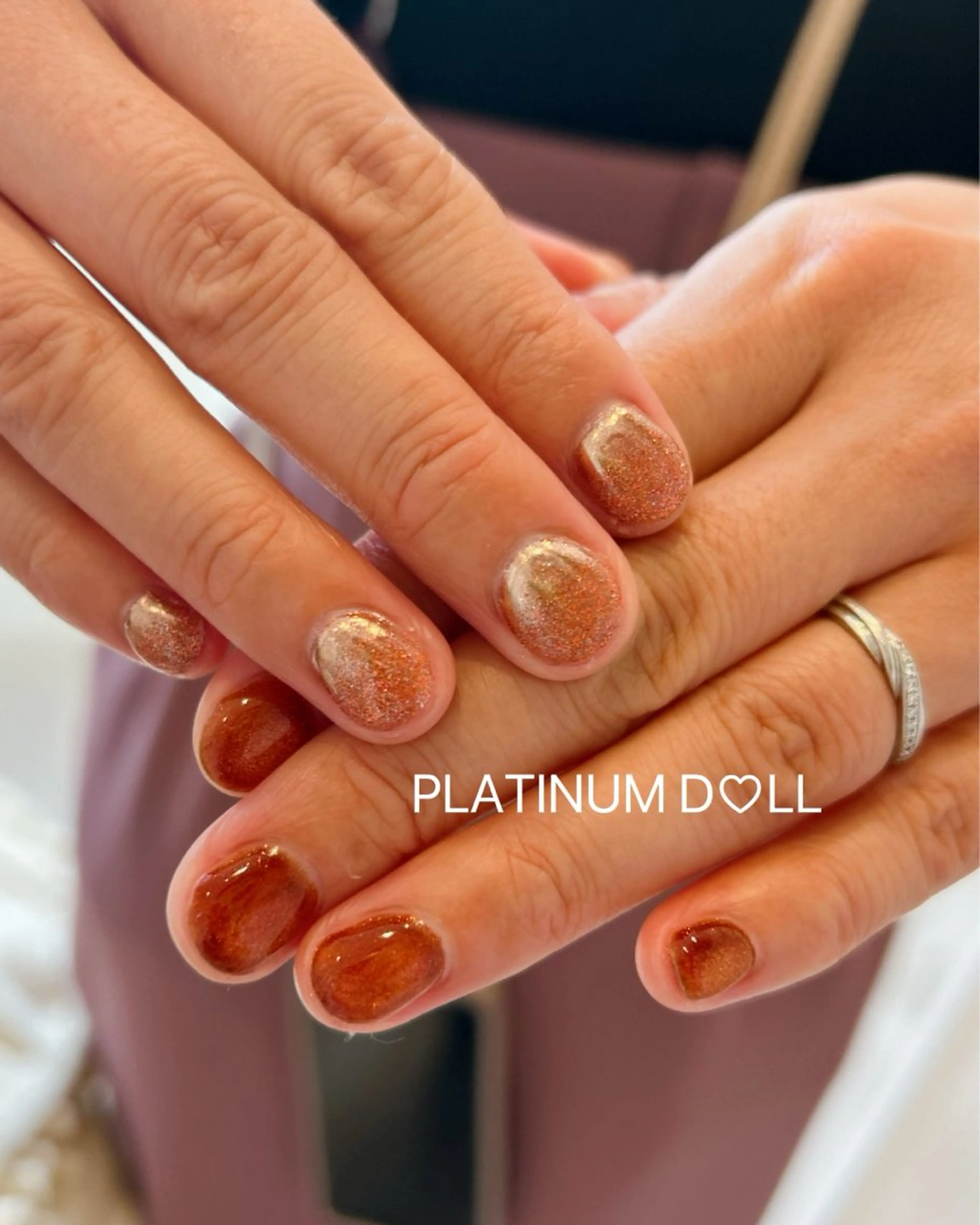 ネイル フットネイル グラデーション キラキラネイル 韓国ネイル マグネットネイル ハンドネイル 🎀大人nail /NOISMはな🎀のネイルデザイン