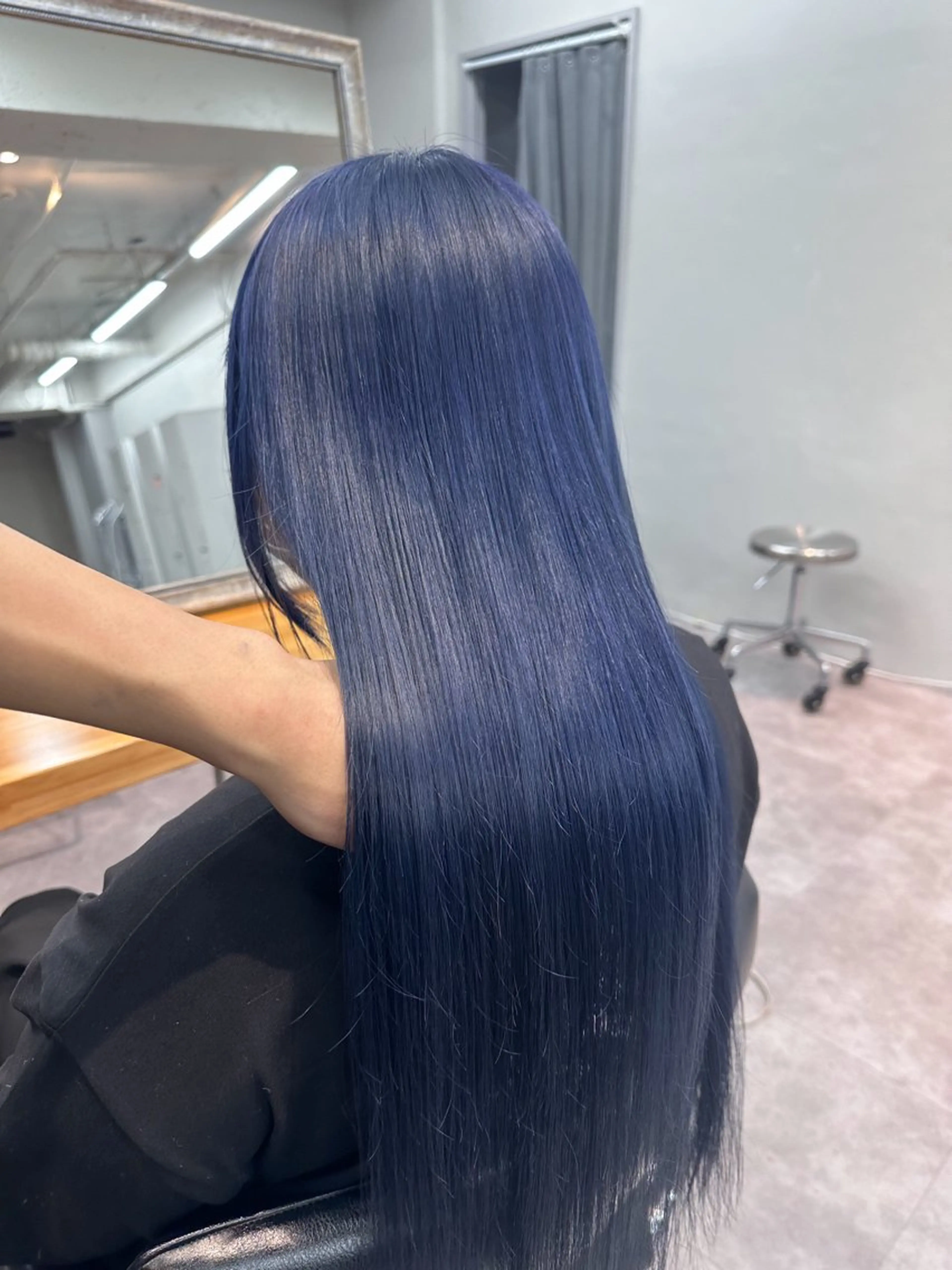 ロング ミルクティーベージュ 💫HARUTOのヘアスタイル